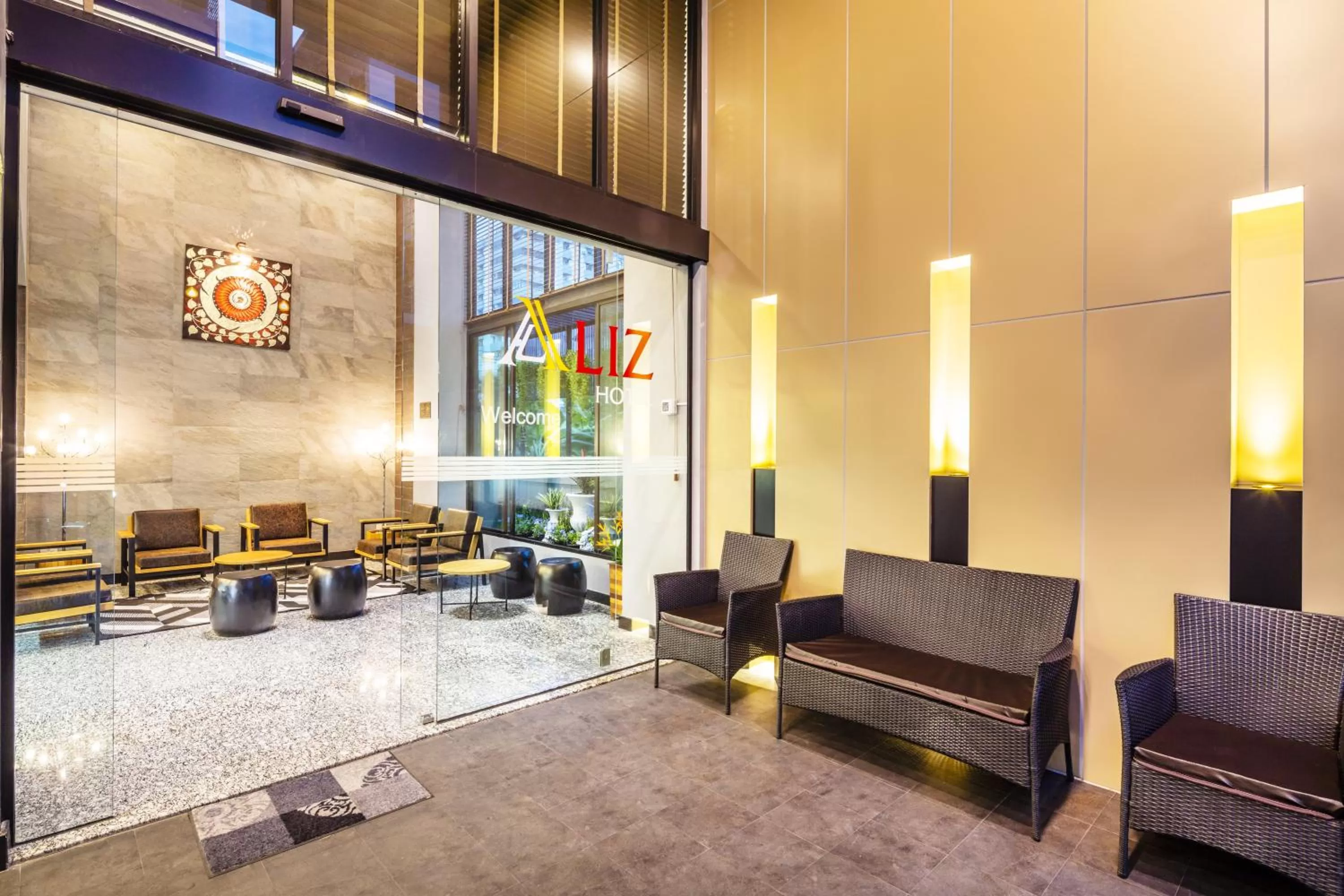 Lobby or reception in Aliz Hotel