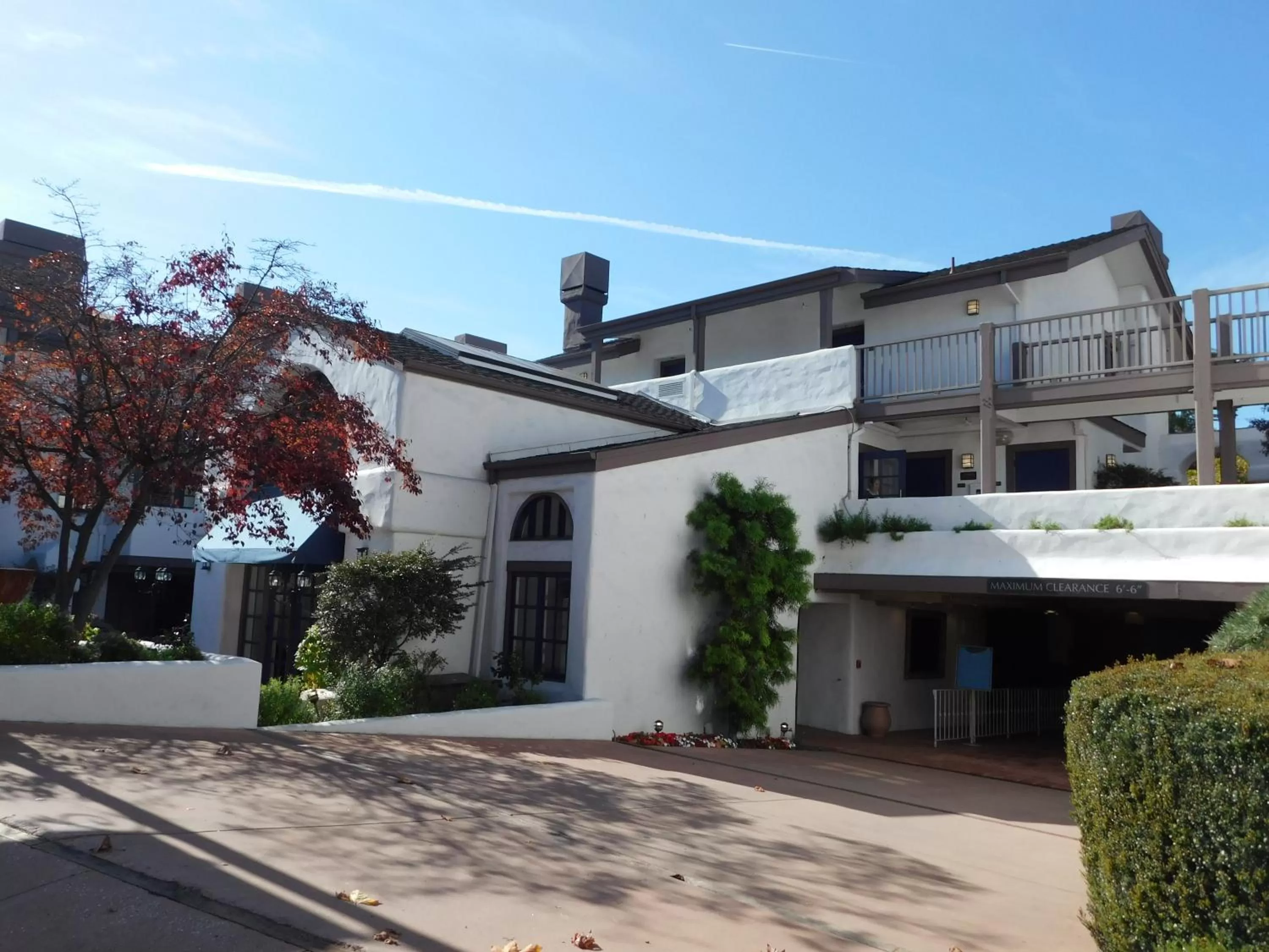 Property building in Hotel Pacific