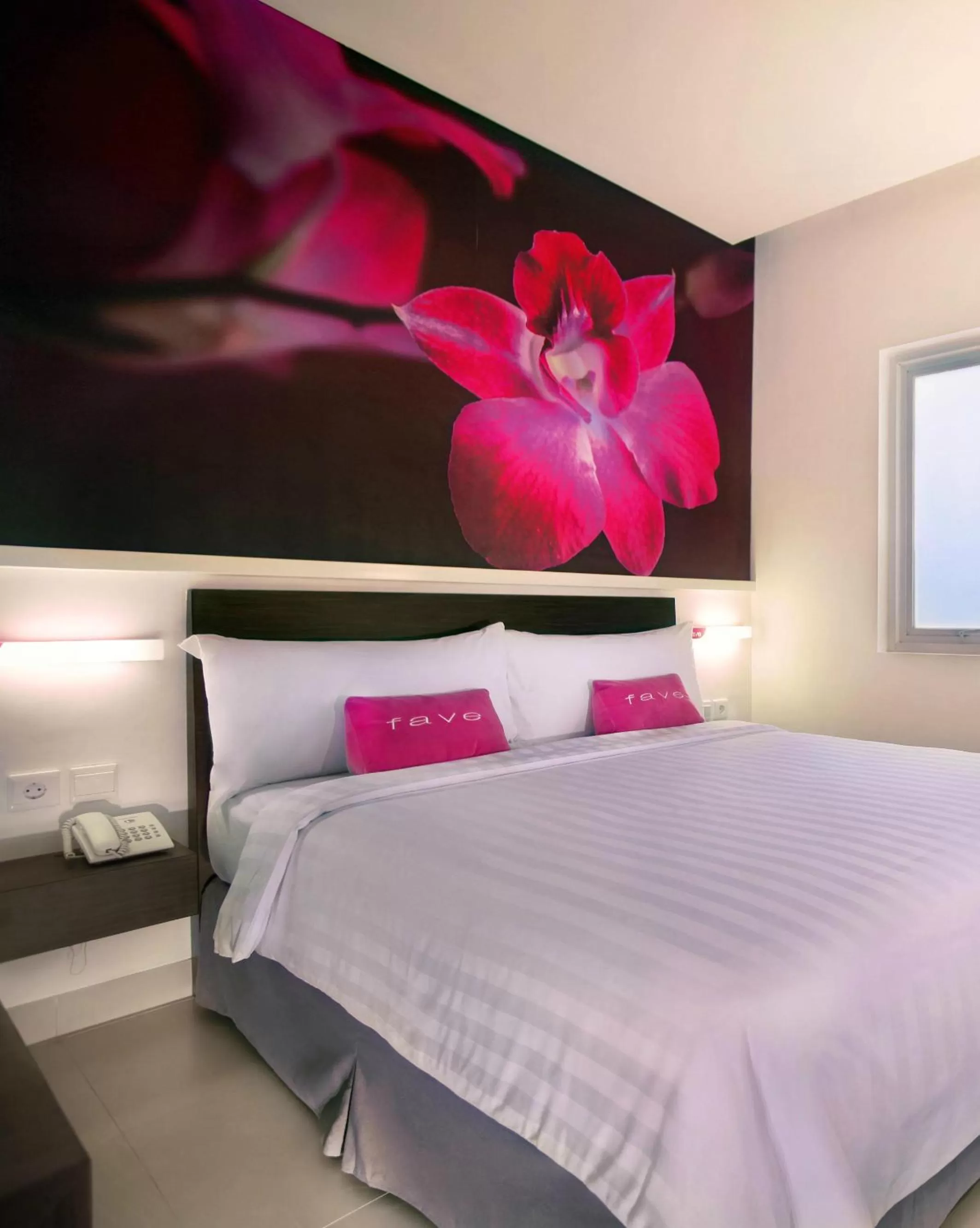 Bed in favehotel Melawai