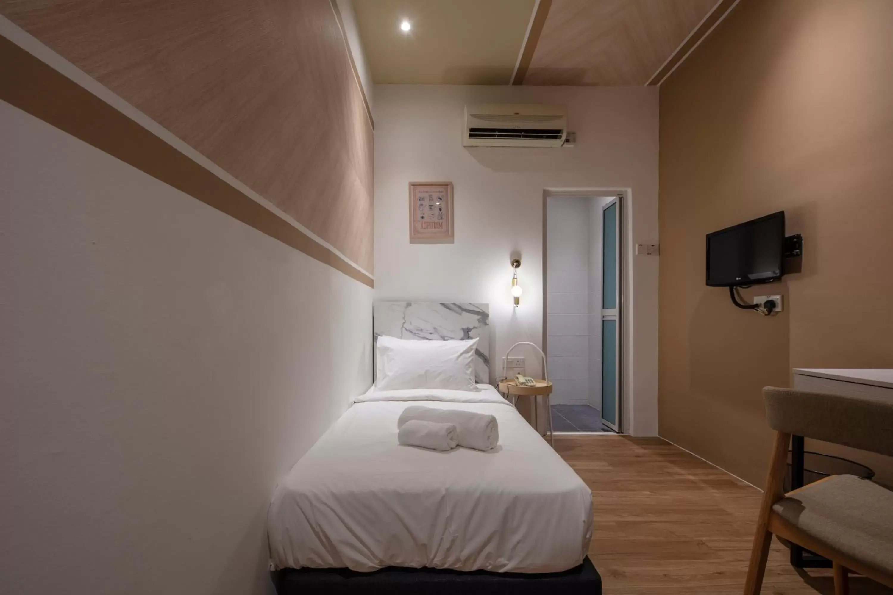 Superior Single Room in One Heritage Hotel Superior Single Room in One Heritage Hotel