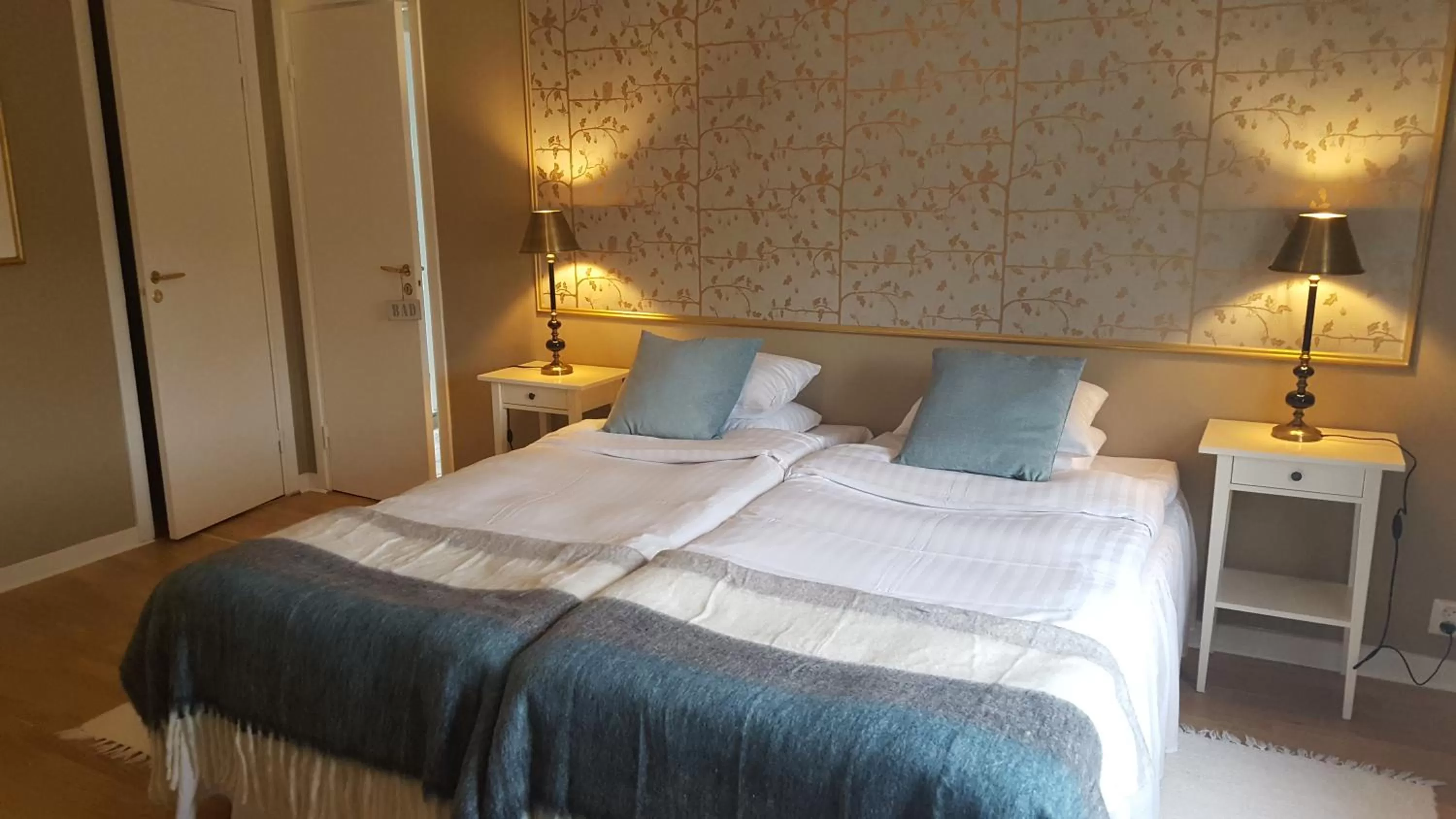 Photo of the whole room, Bed in Långshyttans Brukshotell