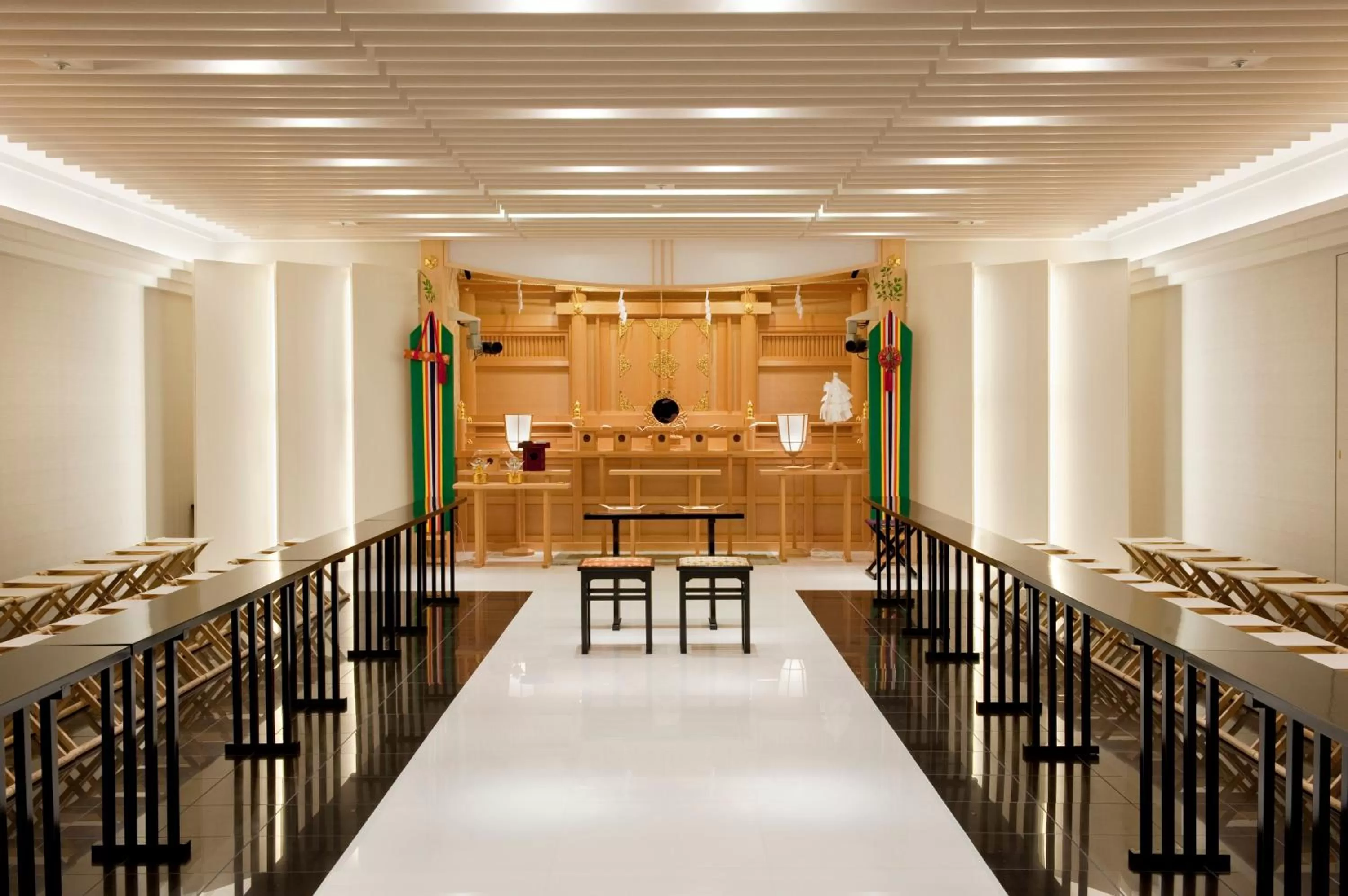 Meeting/conference room in ANA Crowne Plaza Toyama by IHG