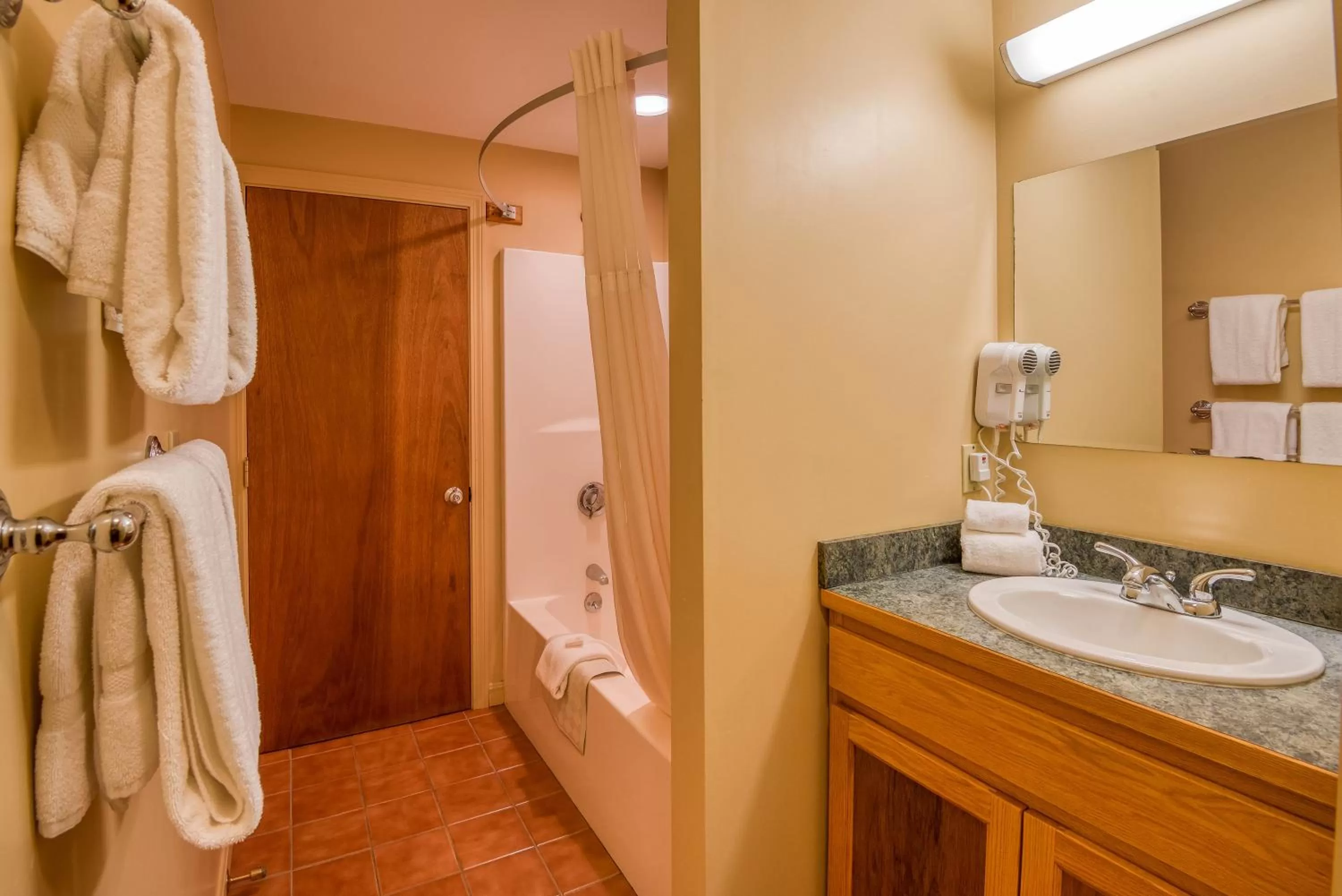 Shower in Purity Spring Resort