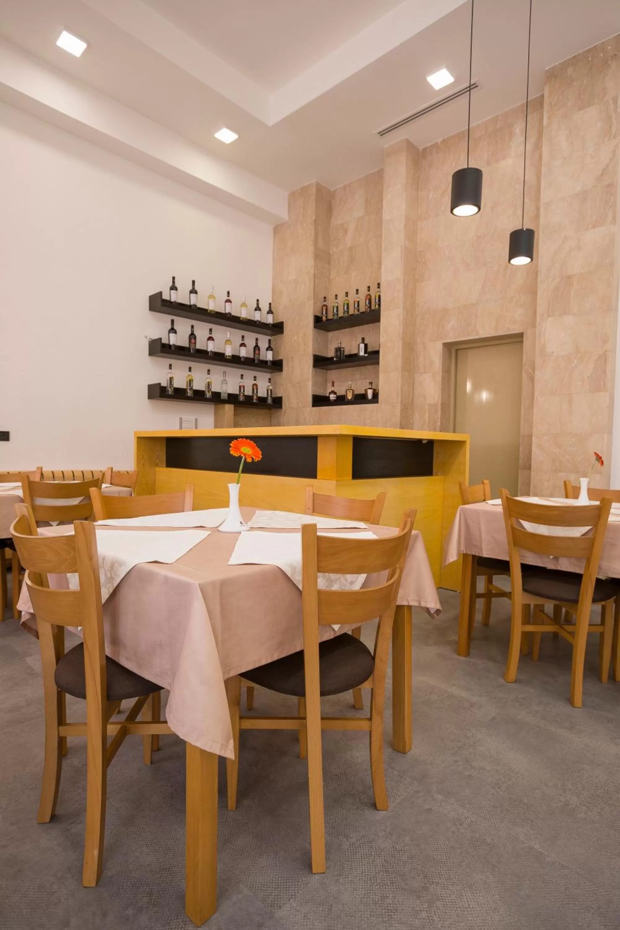 Food and drinks in AnnaBella Boutique Hotel