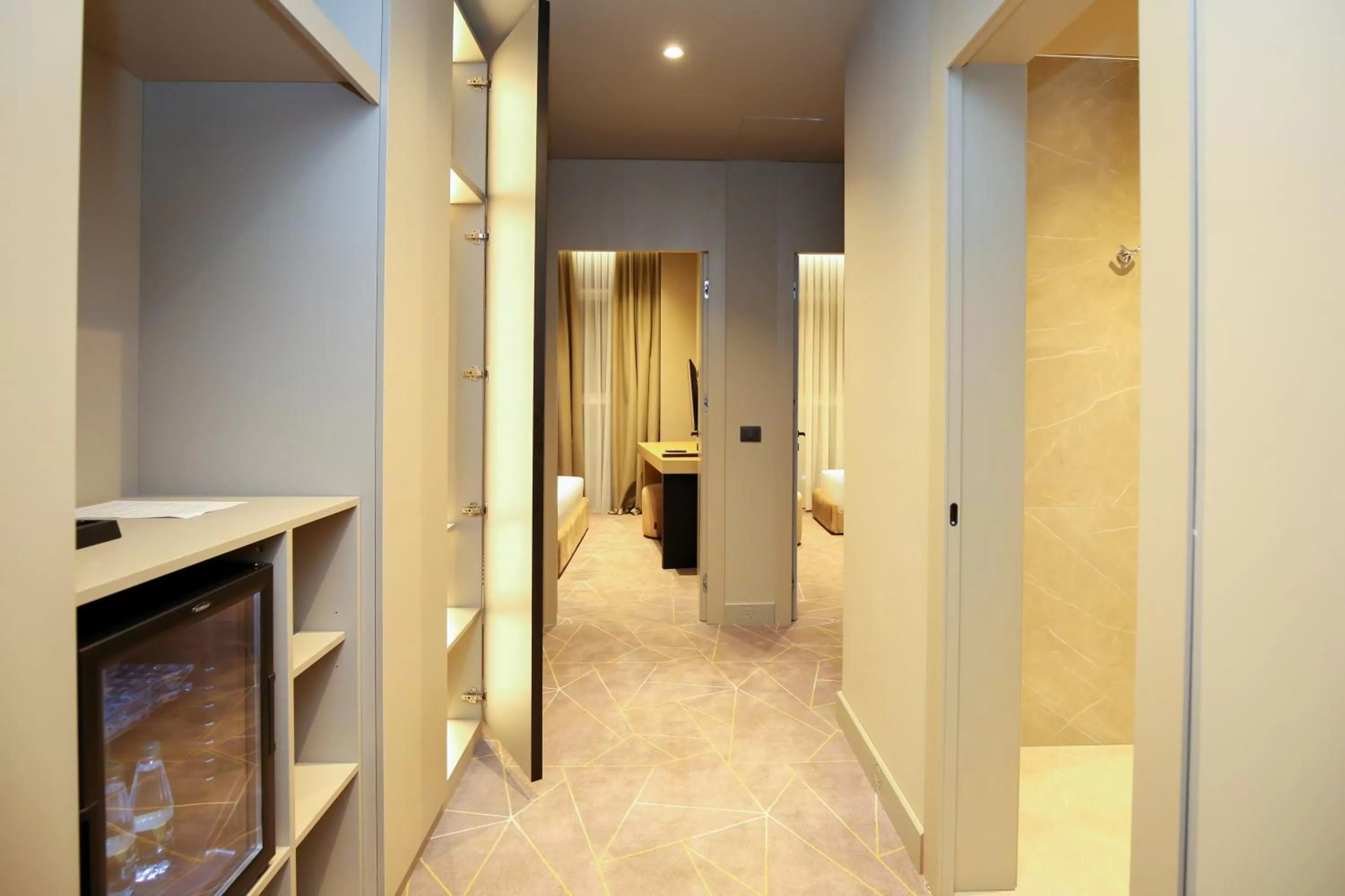 TV and multimedia in The Central View Boutique Hotel