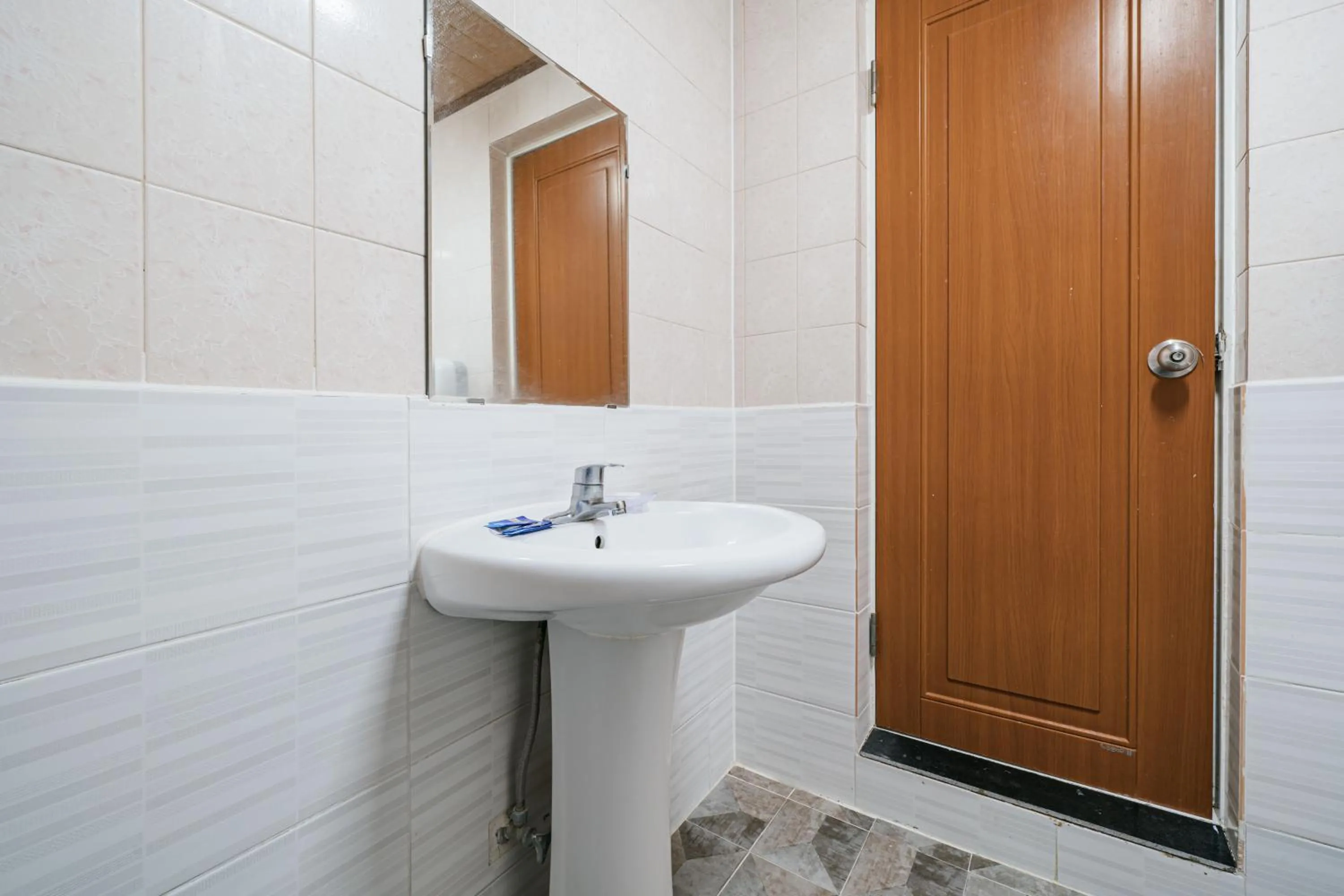 Bathroom in Miju Hotel