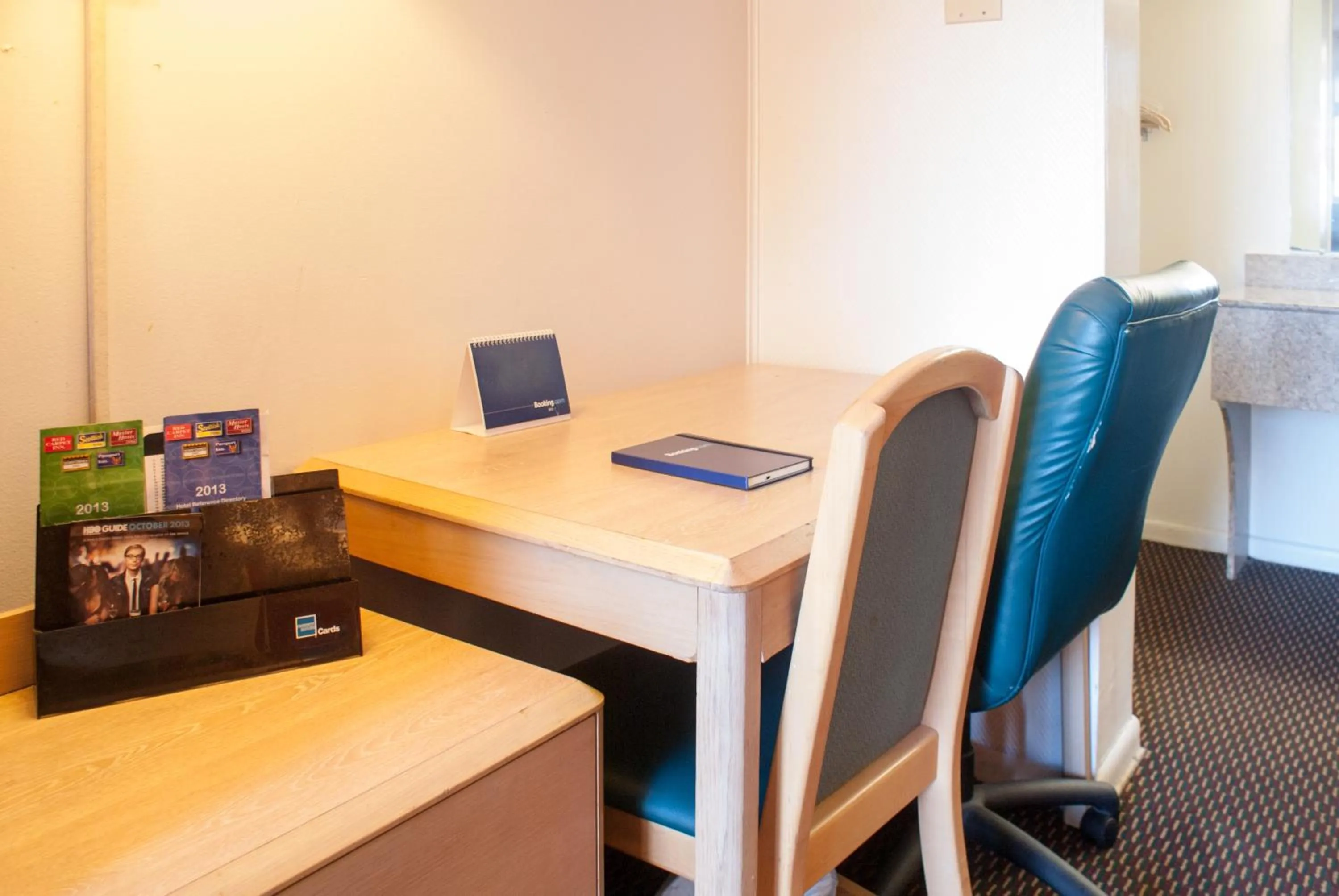 Decorative detail in Scottish Inn Downtown Jacksonville