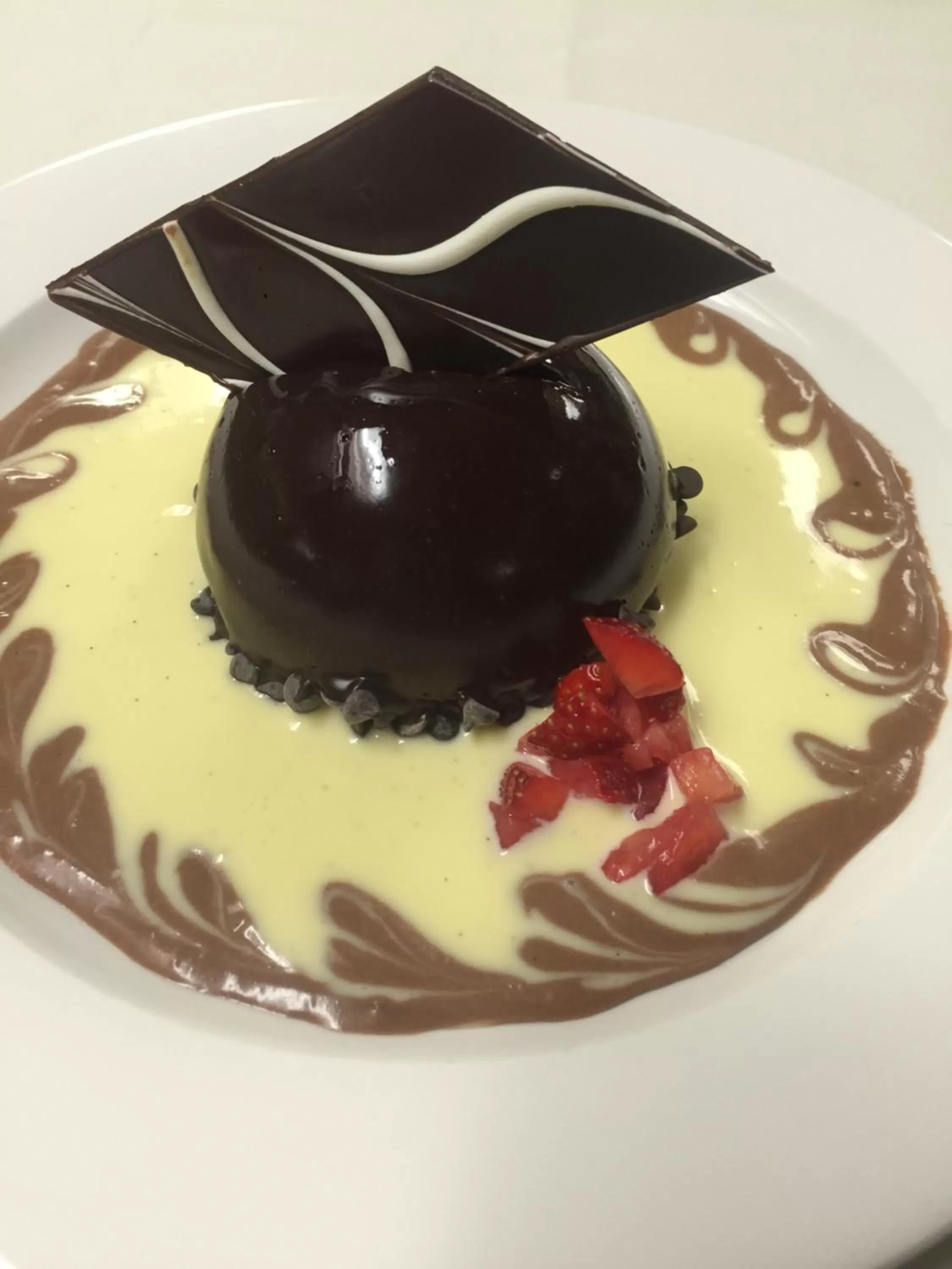 Food and drinks in White Mountain Hotel and Resort