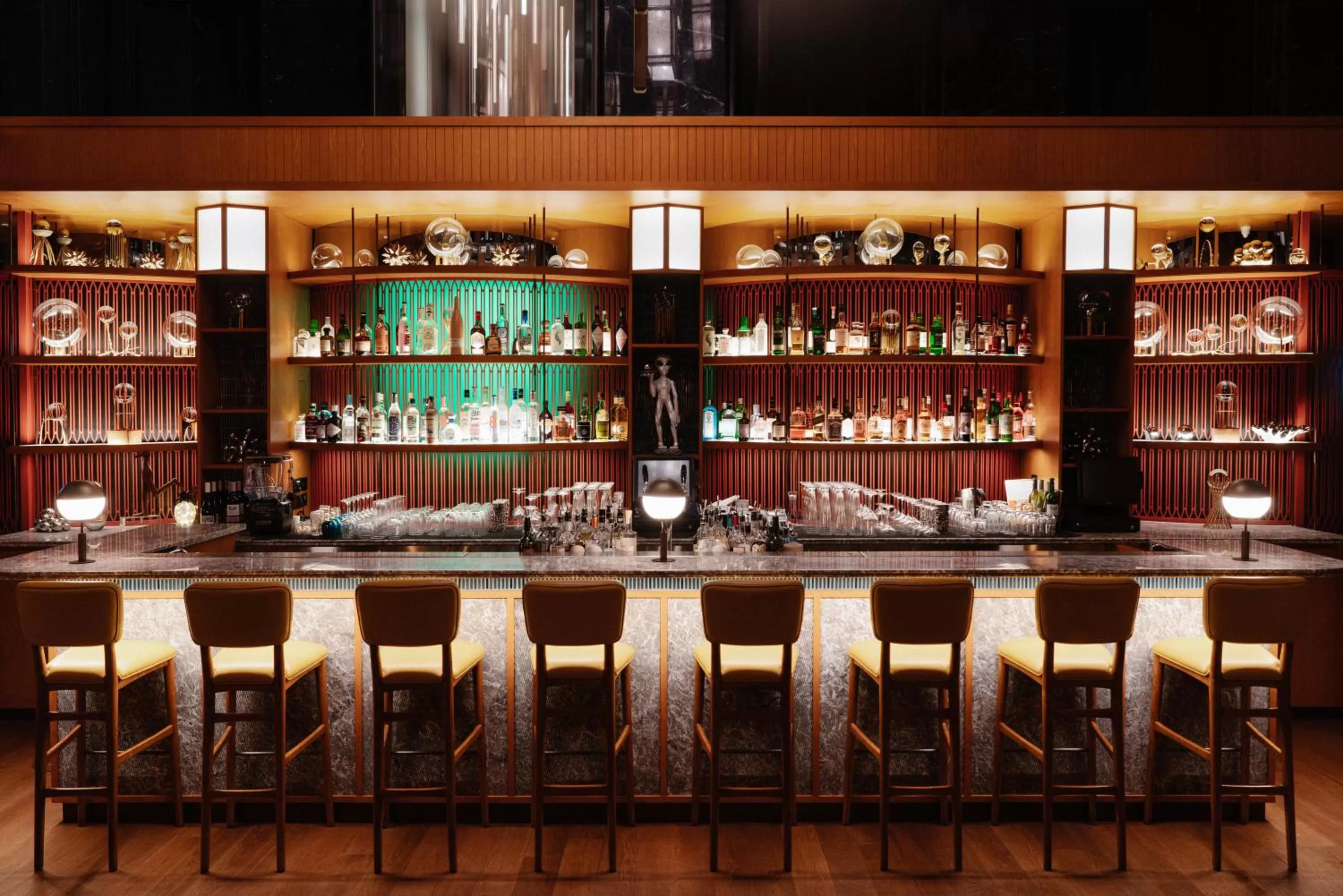 Lounge or bar in Eaton HK