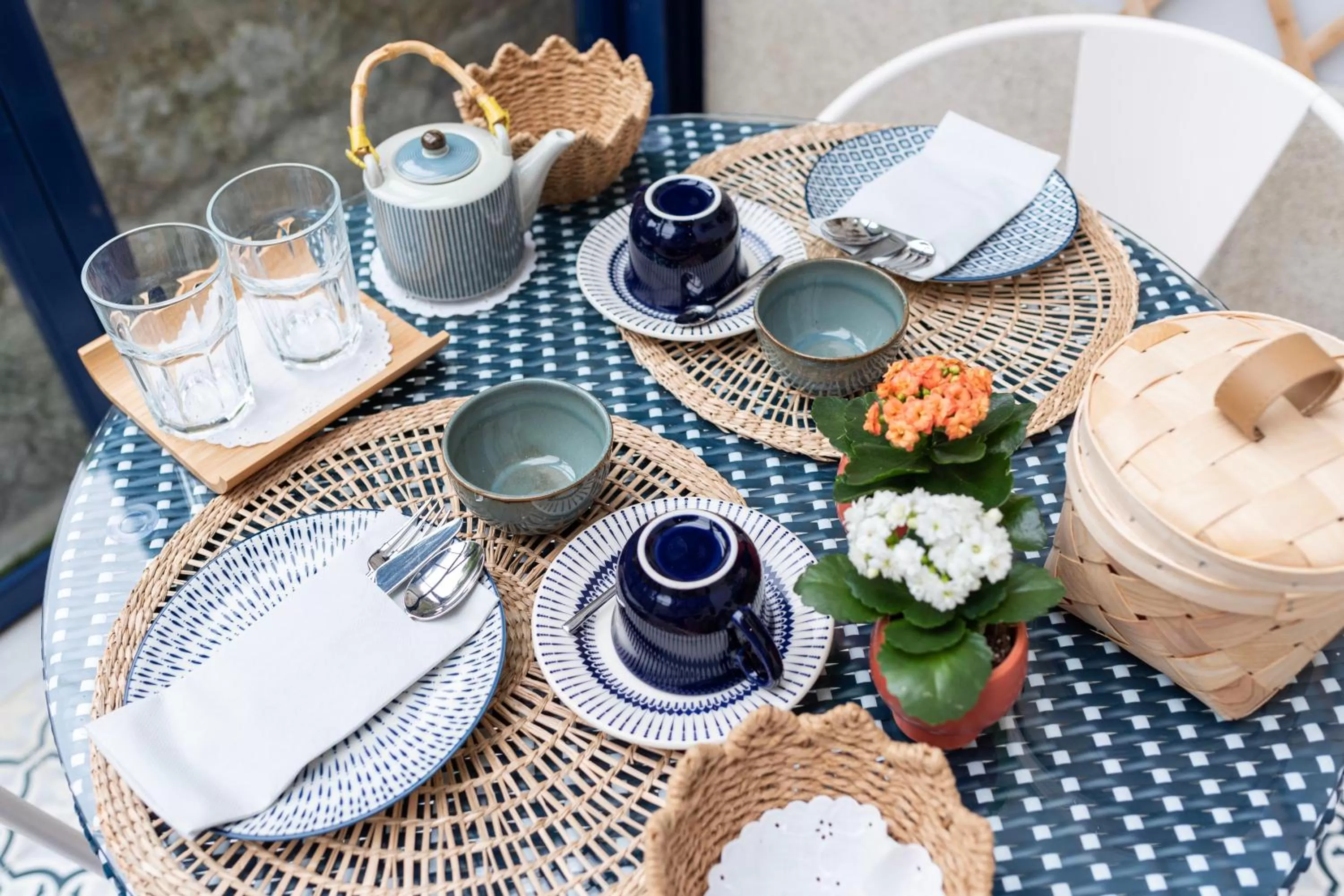 Breakfast in Blau 1911