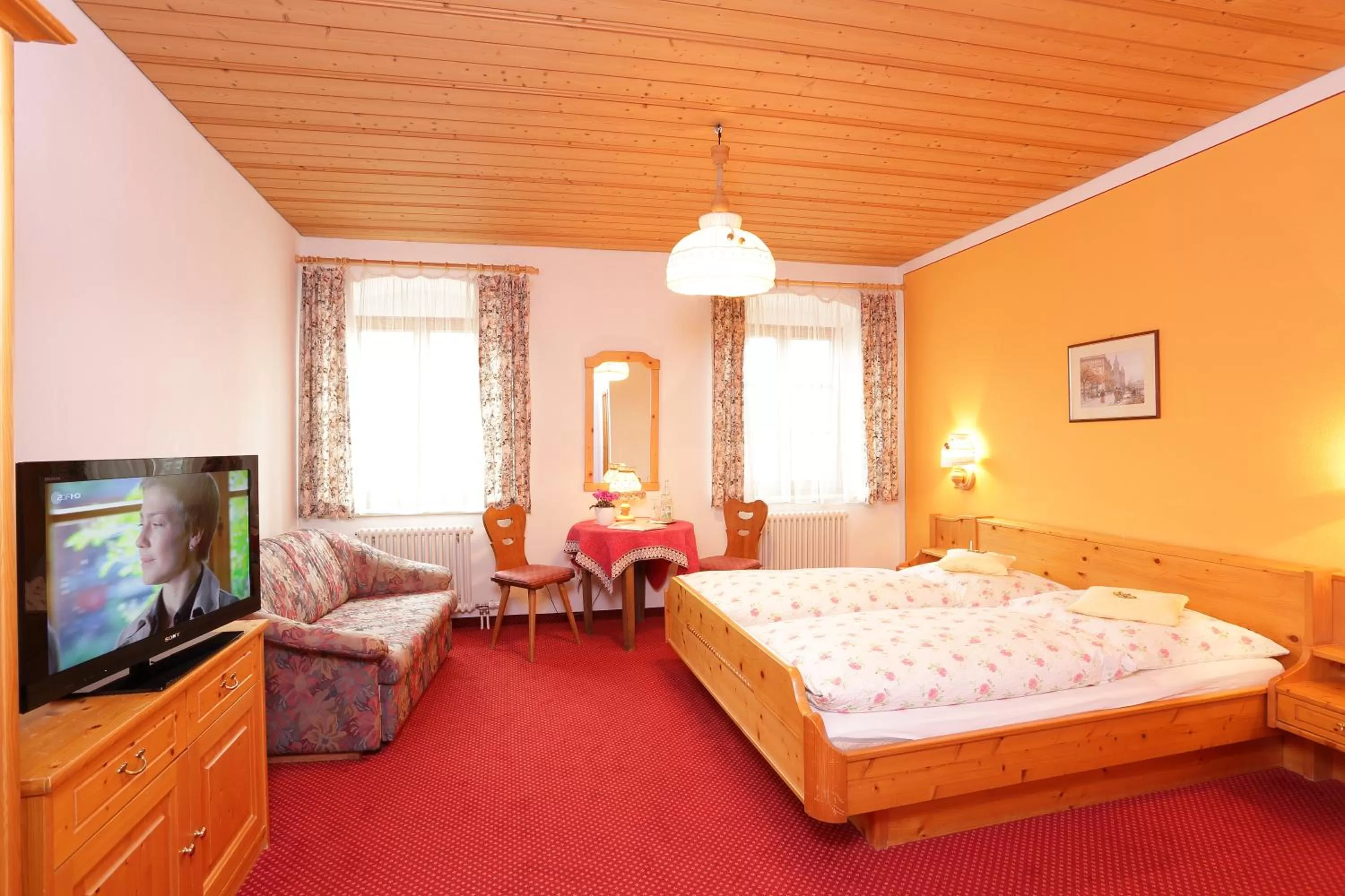 Photo of the whole room, Bed in Gasthaus zur Moosmühle