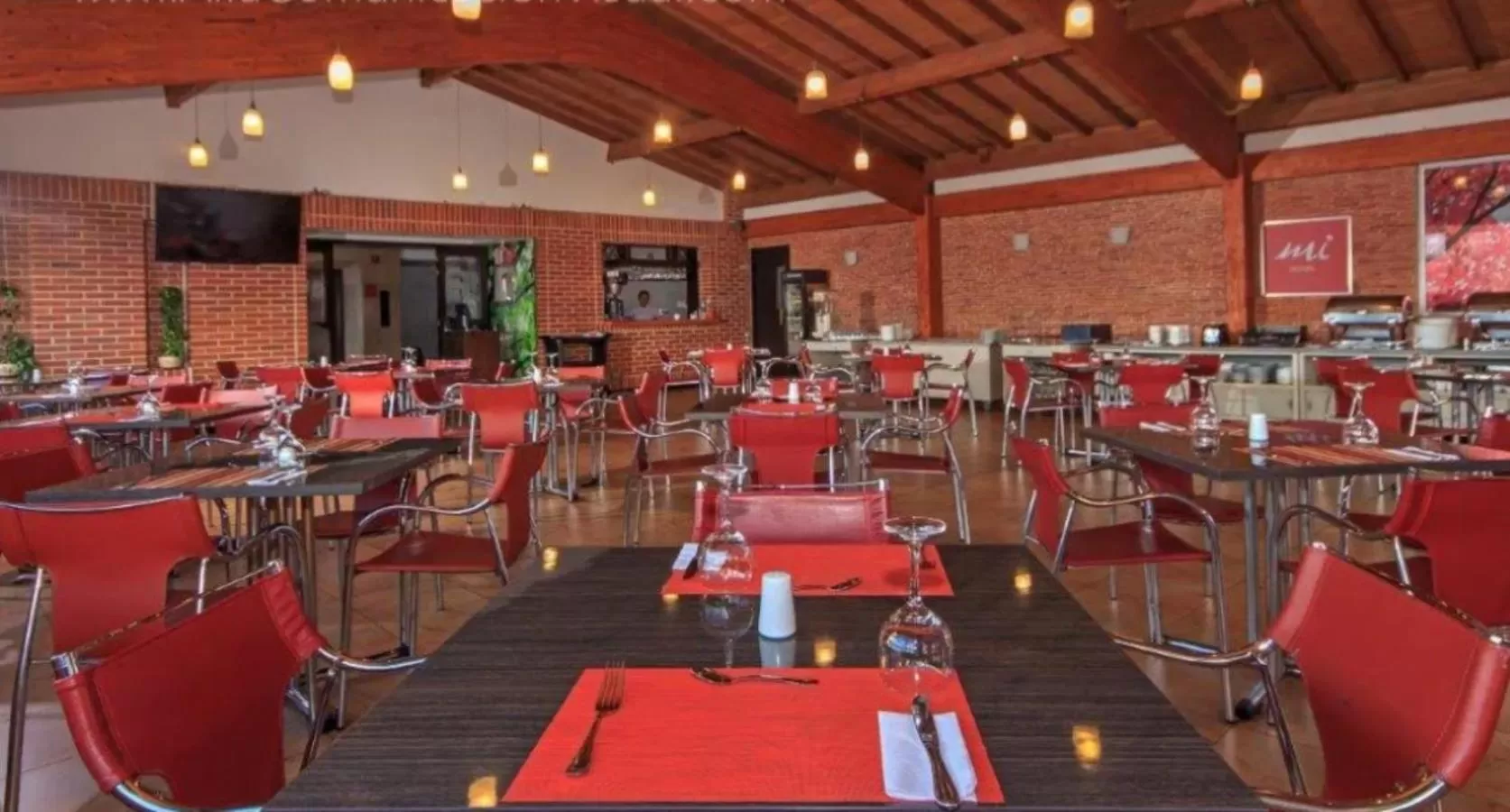 Restaurant/places to eat in Mi Hotel Sandiego