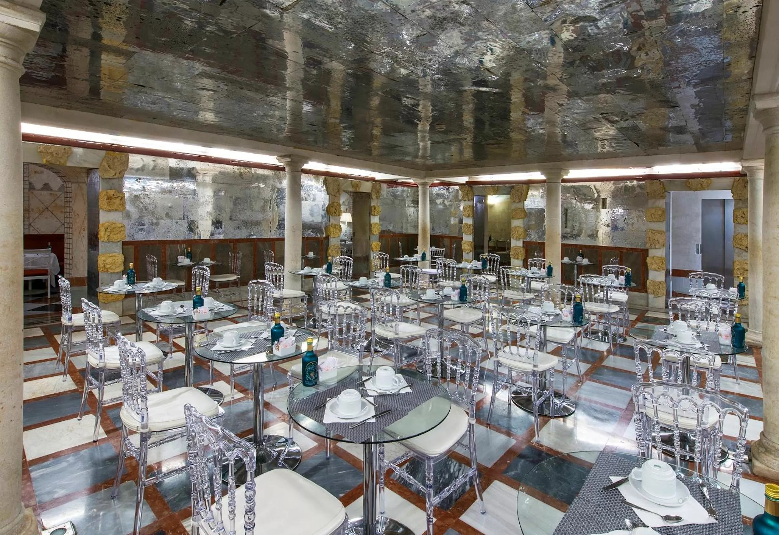 Breakfast in Hotel Las Casas de la Judería