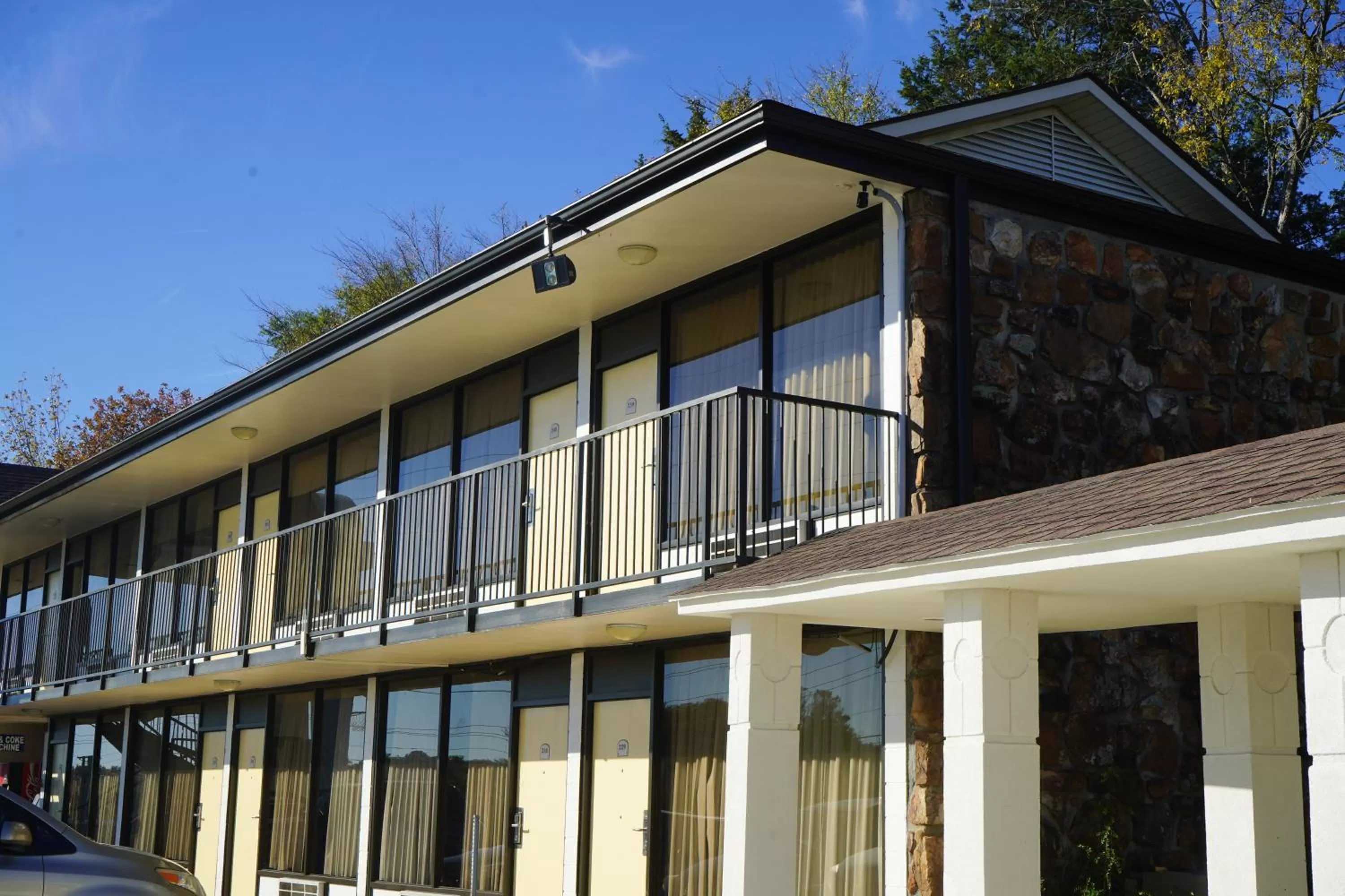 Property building in Sunset Inn Clarksville