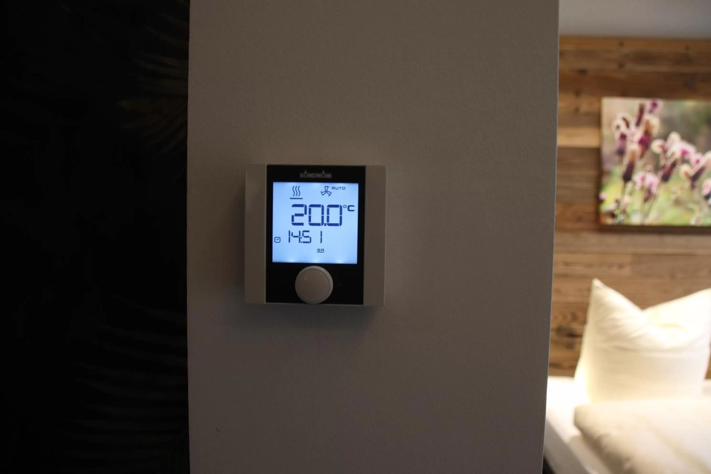 Decorative detail, Bed in LH Boardinghouse GmbH - wi Dahaam