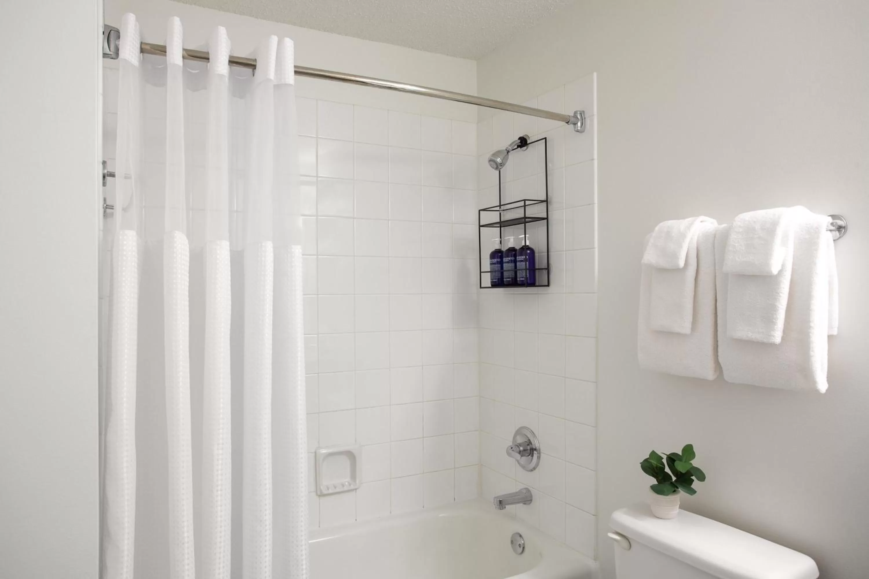 Bathroom in Kasa Magnificent Mile Chicago