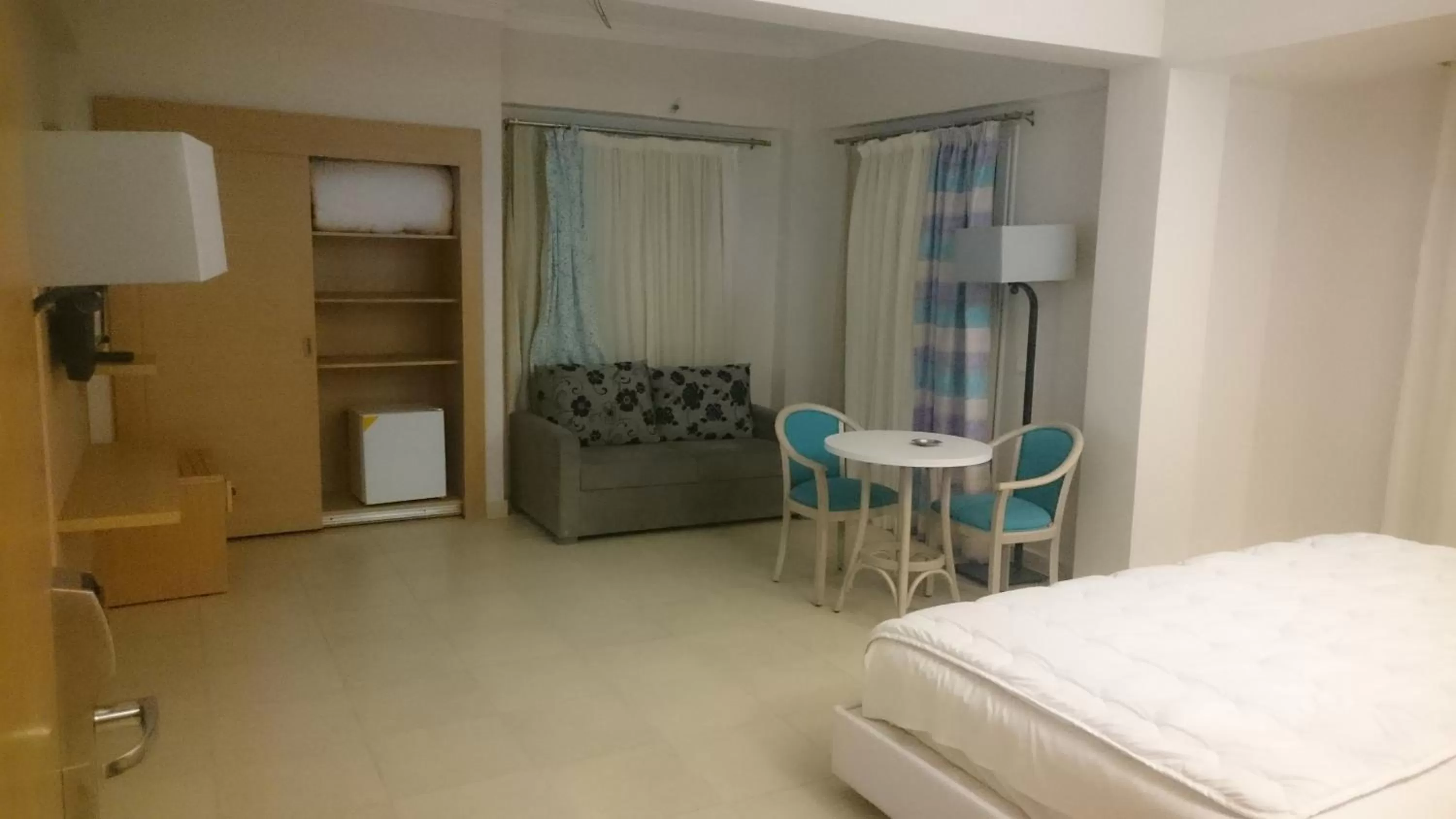 Bed in Negresco Hotel