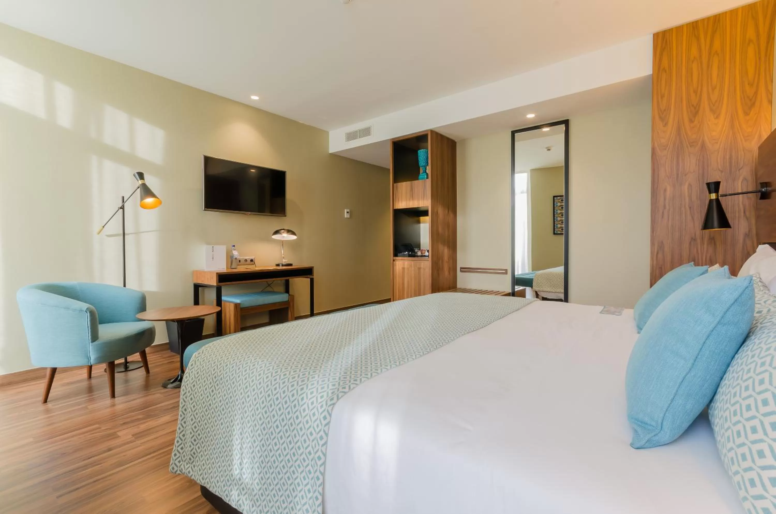 Photo of the whole room, Bed in Vincci Liberdade