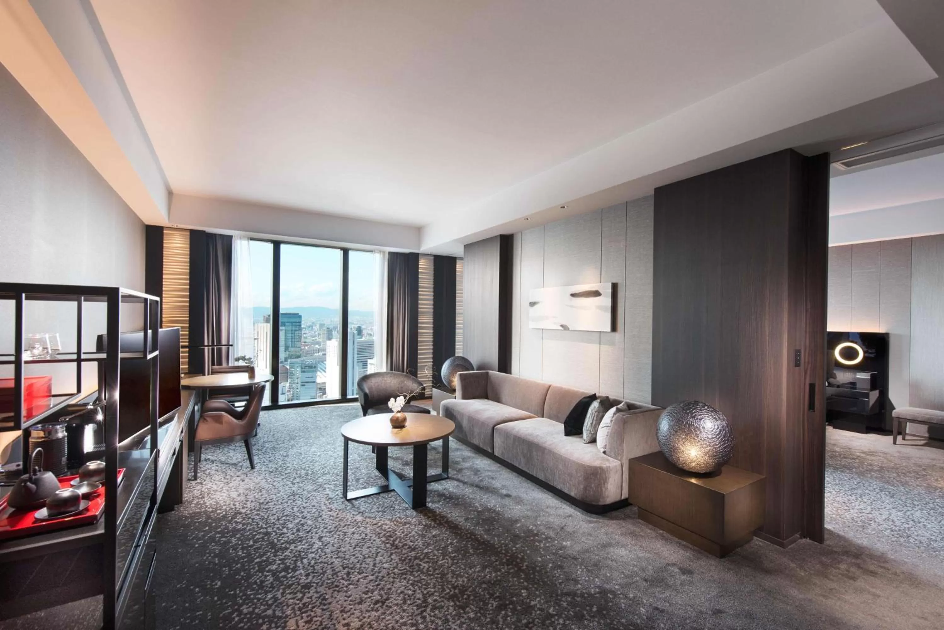 Bedroom in Conrad Osaka