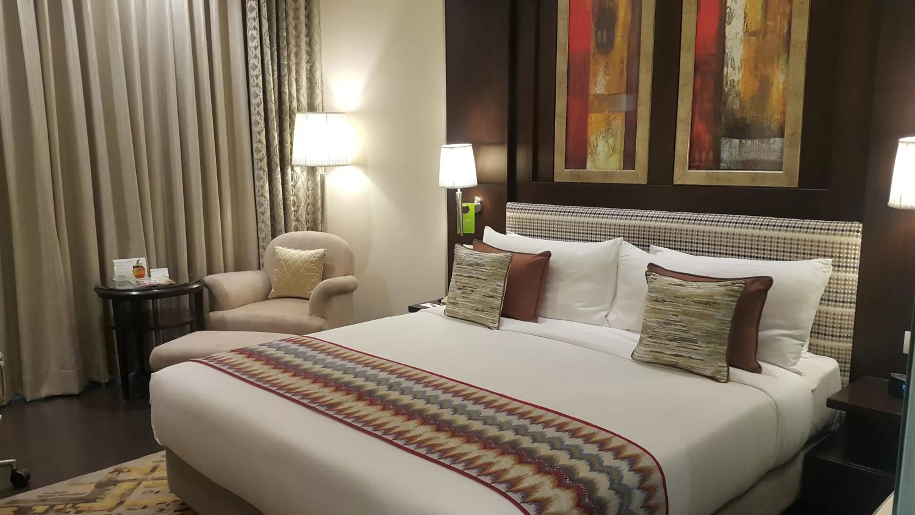 Bedroom, Bed in Radisson Noida