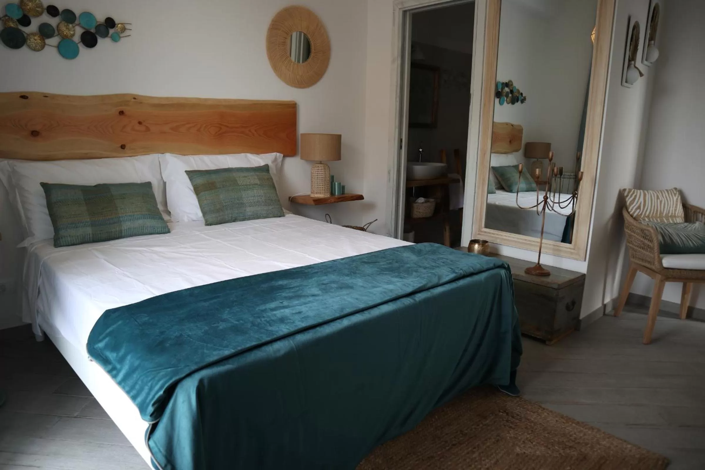 Bed in Il Fiore Bianco