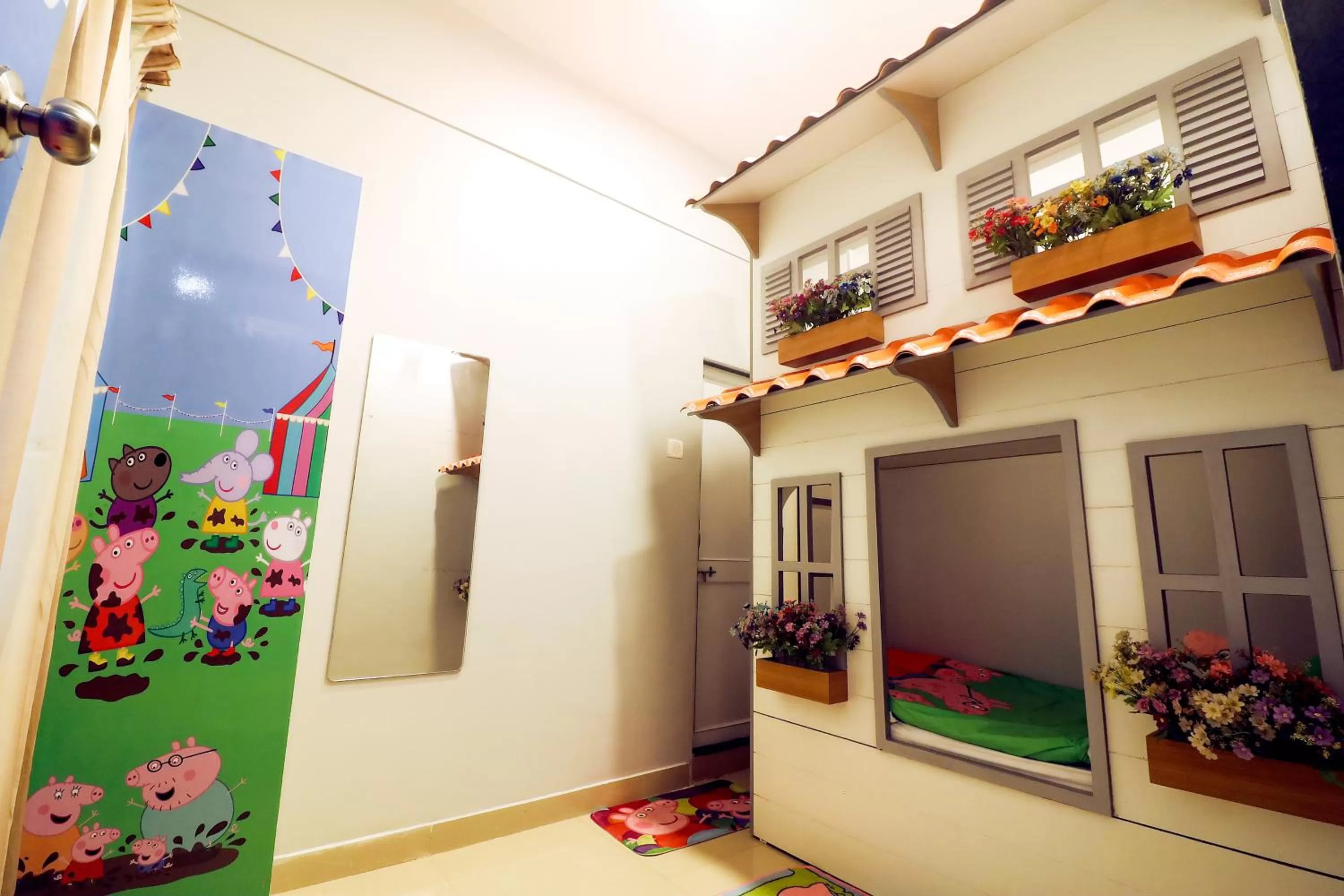 bunk bed in Hotel Greek Glory