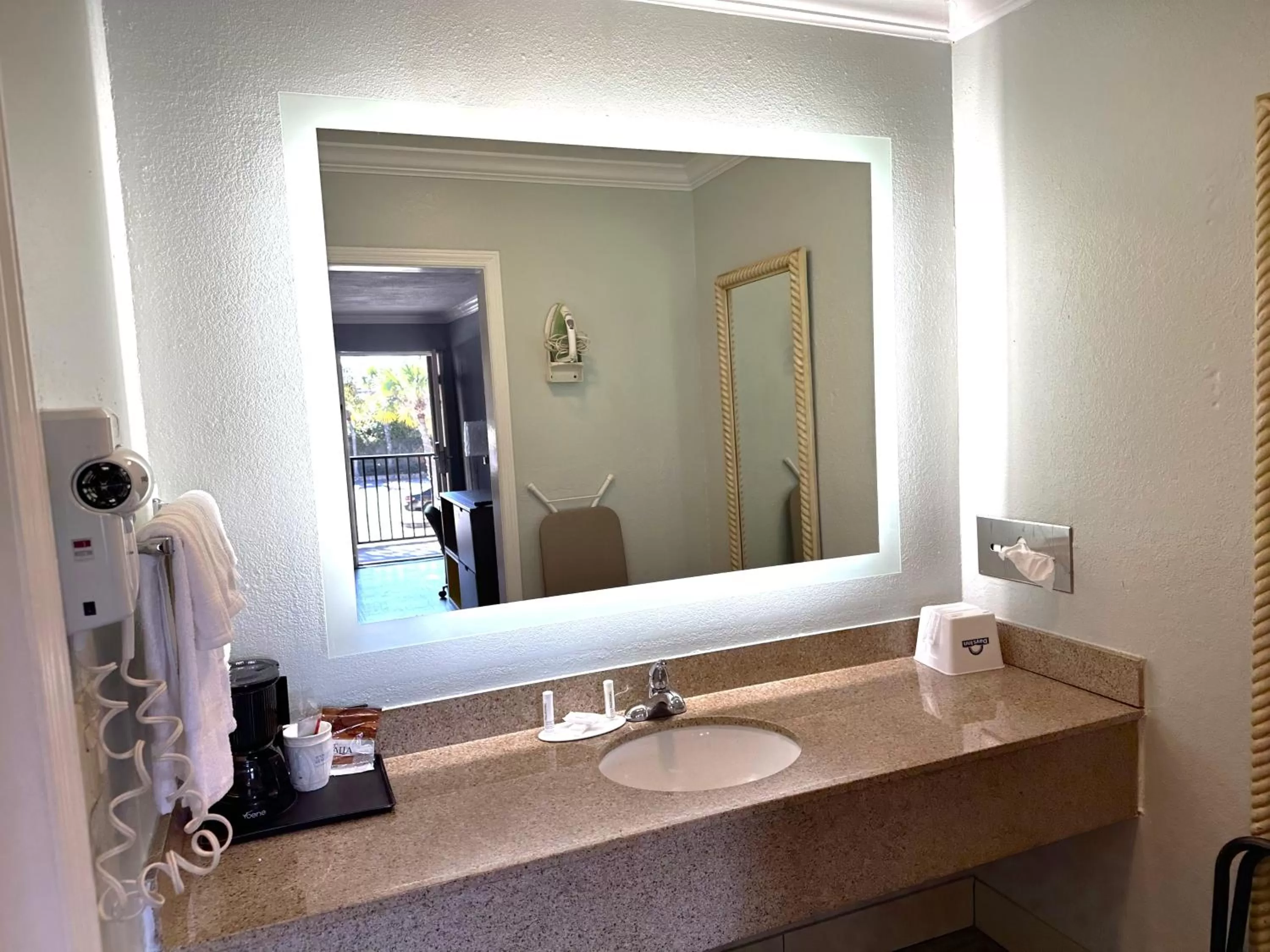 Bathroom in Days Inn by Wyndham Pensacola - Historic Downtown
