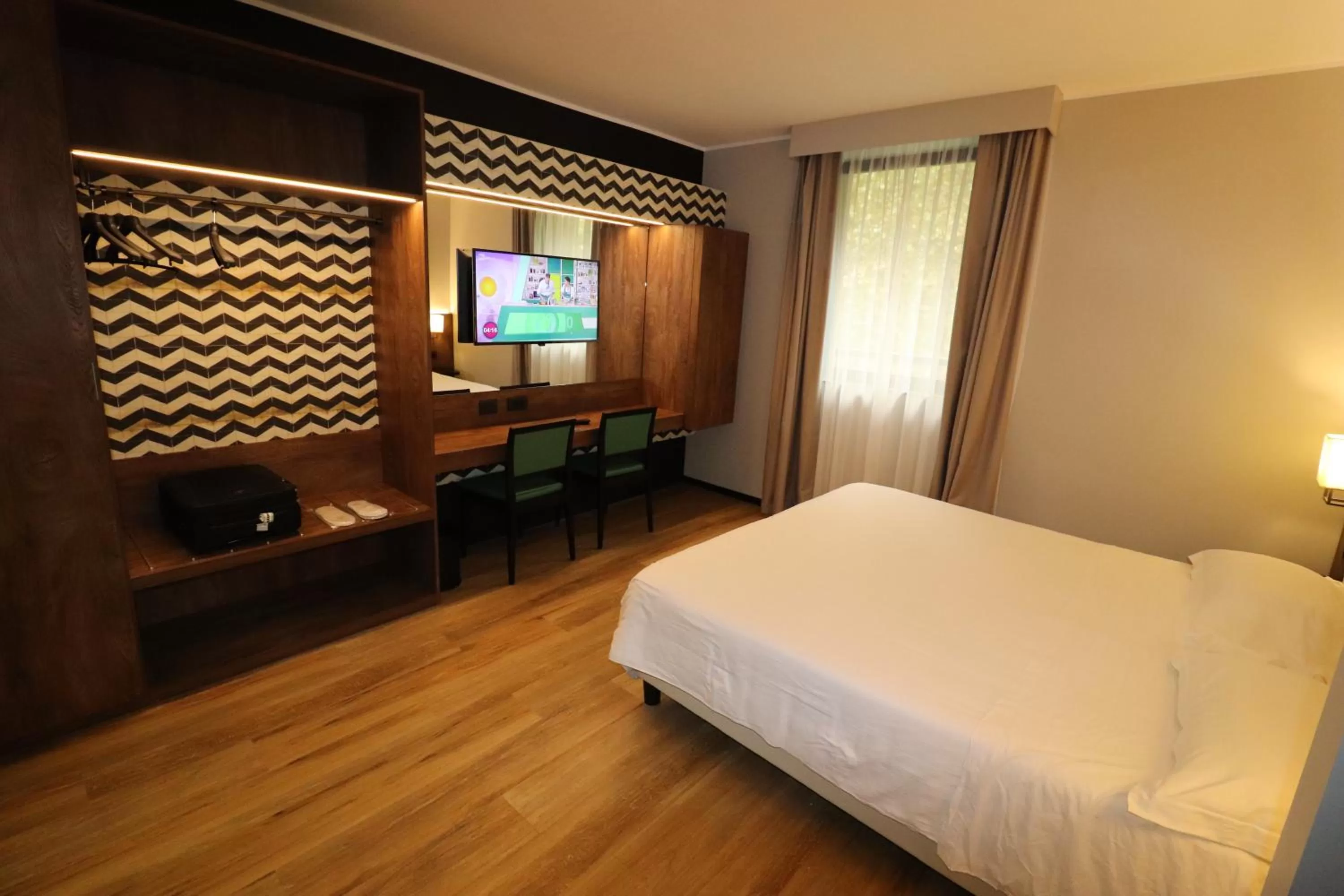 Photo of the whole room, Bed in Hotel Domenichino