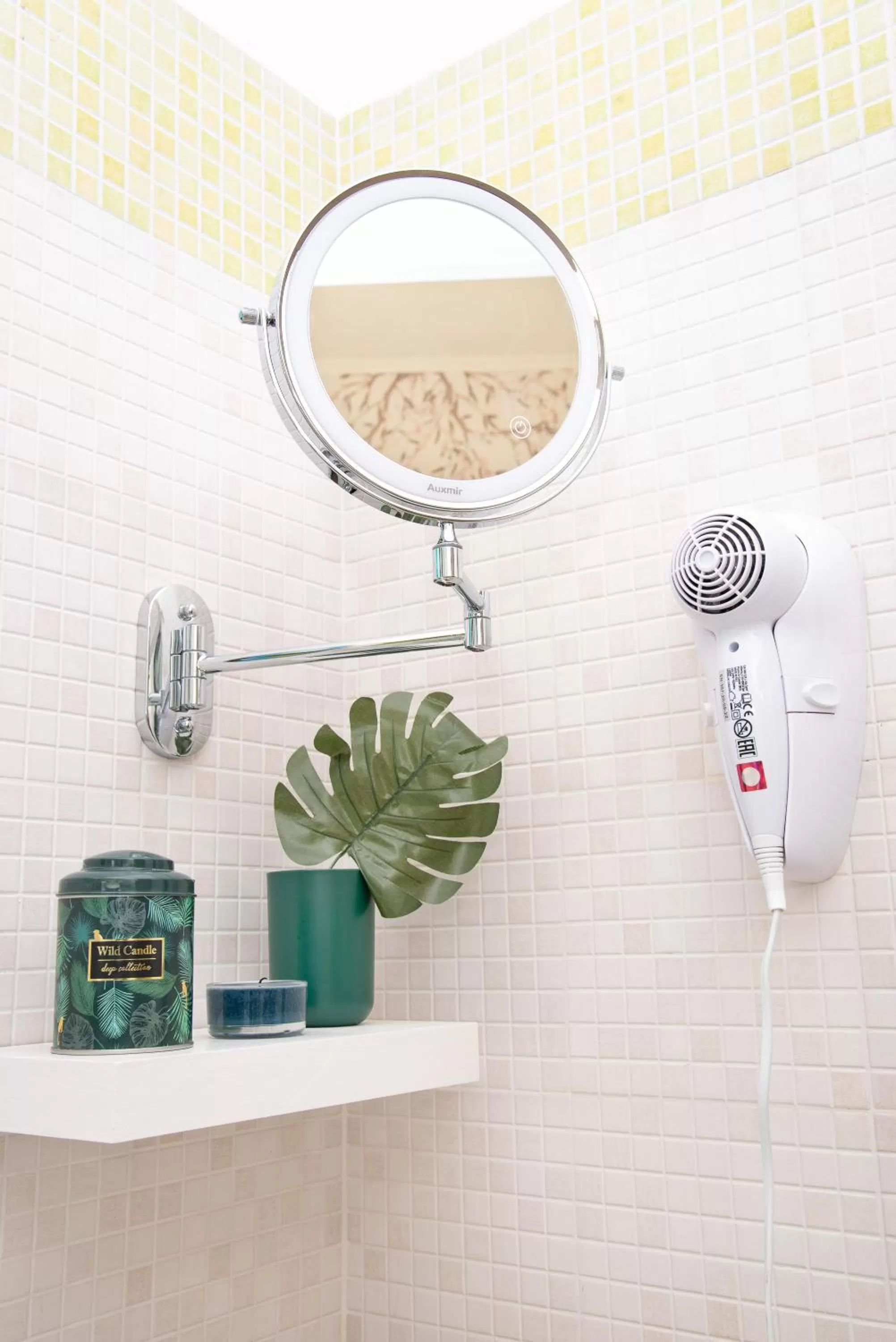 Bathroom in Stanza Tasso - De Vivo Realty Sorrento