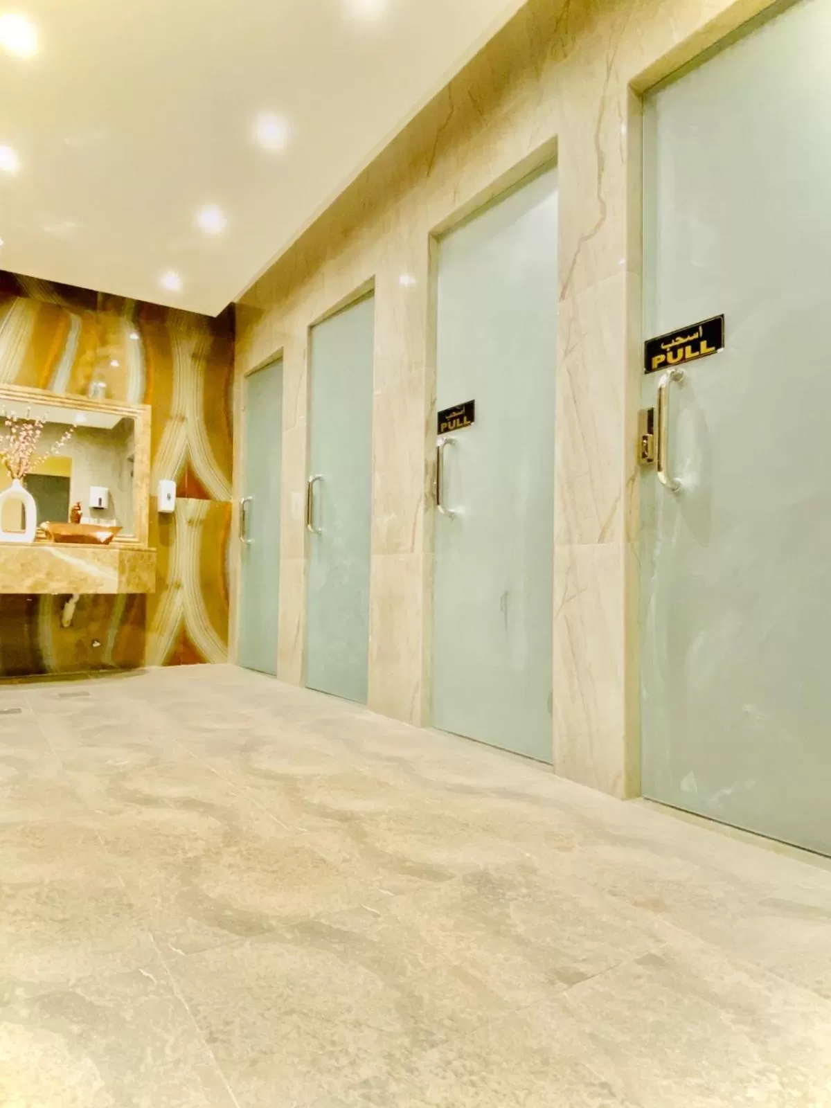 Spa and wellness centre/facilities in Naviti Warwick Dammam