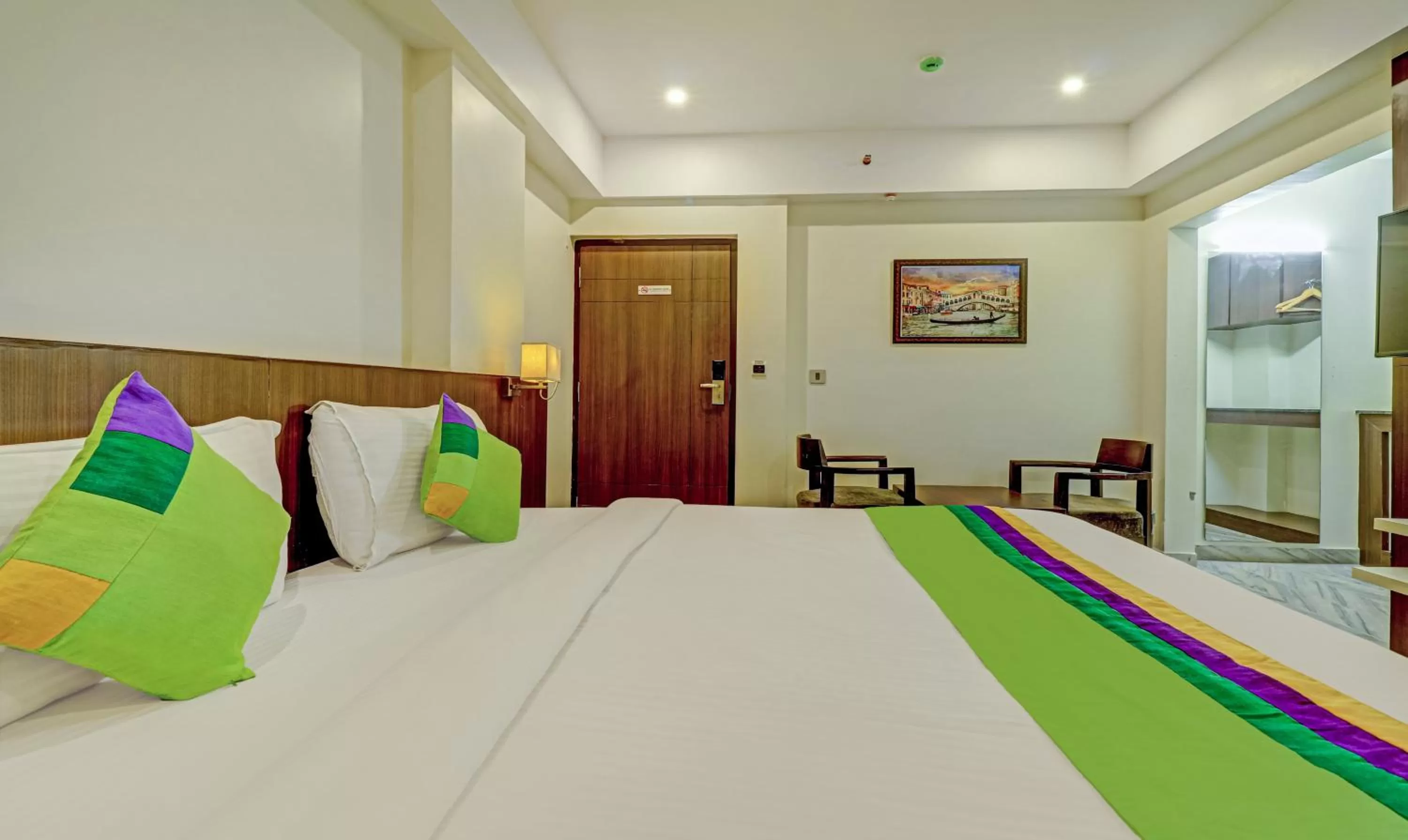 Bedroom, Bed in Treebo Seaesta RK Beach