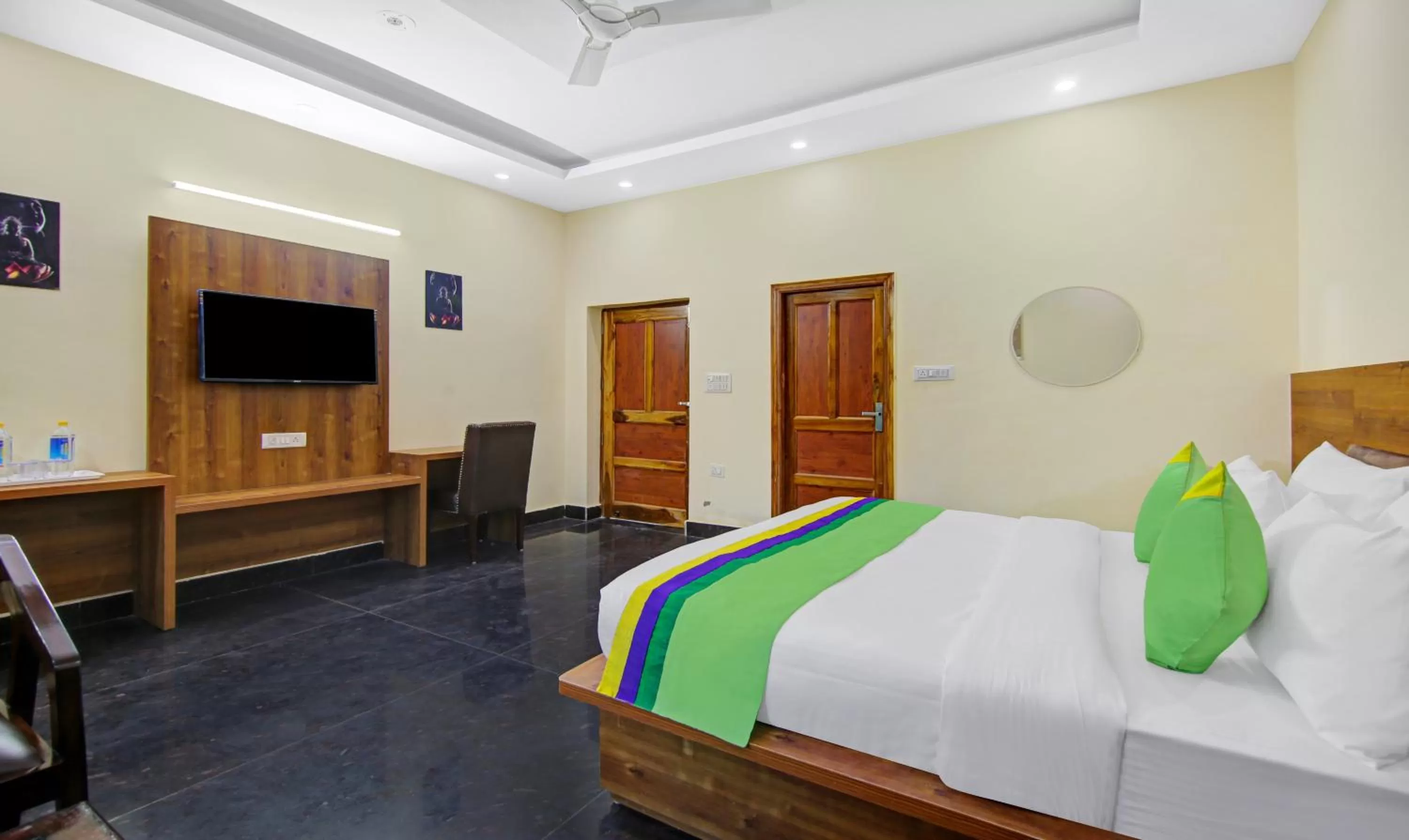 Bed in Treebo The Eden Roc