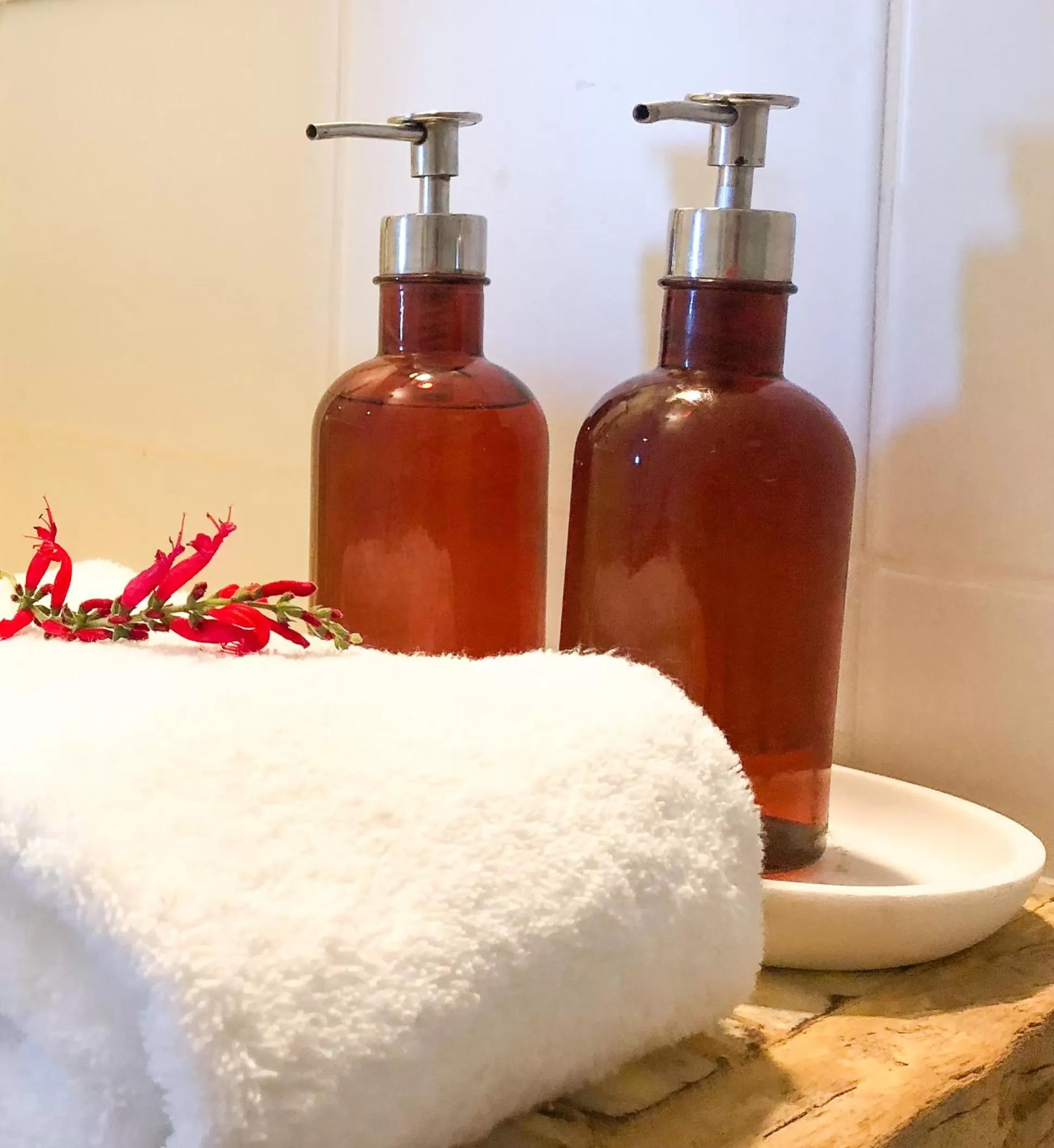 Shower in Altanure - Almatere Food Forest Boutique Hotel