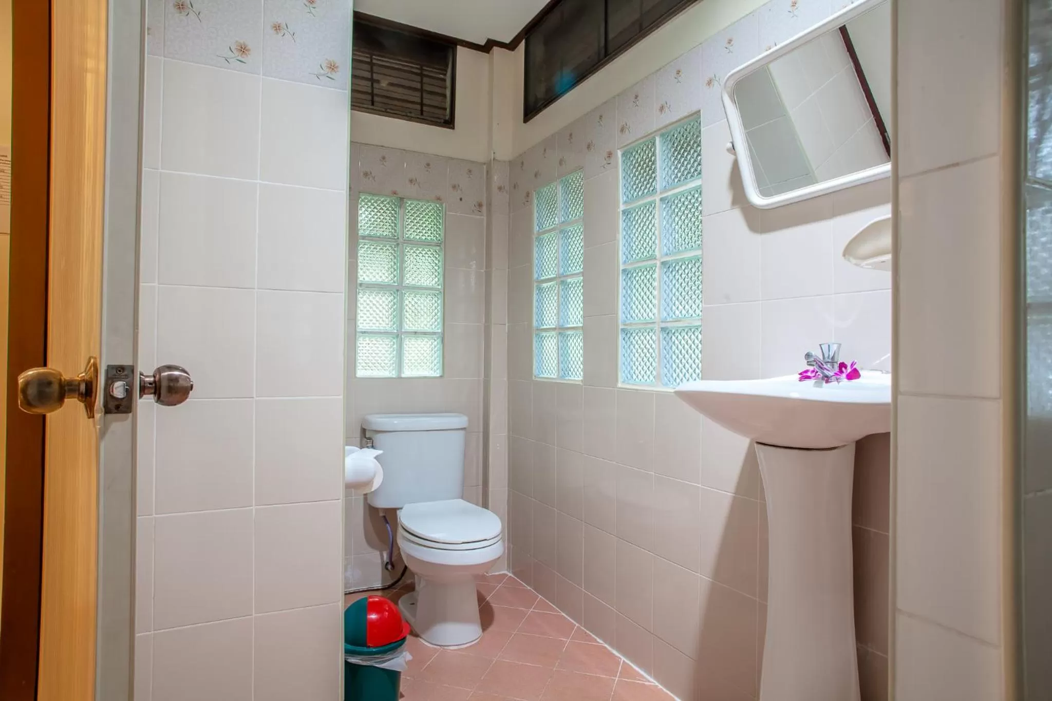 Bathroom in Aonang Cliff View Resort SHA Extra Plus