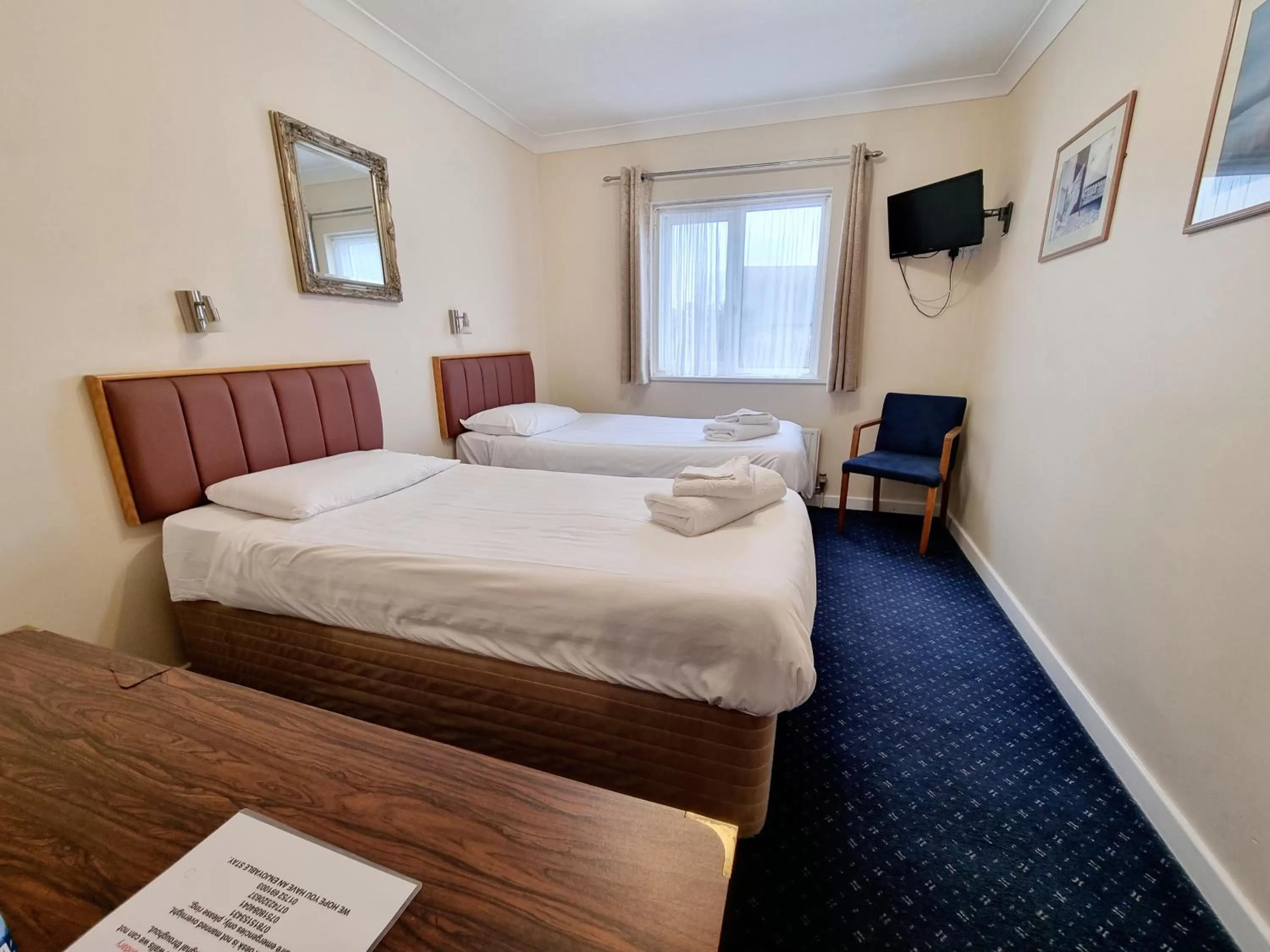 Bed in The Sportsmans Inn Limited