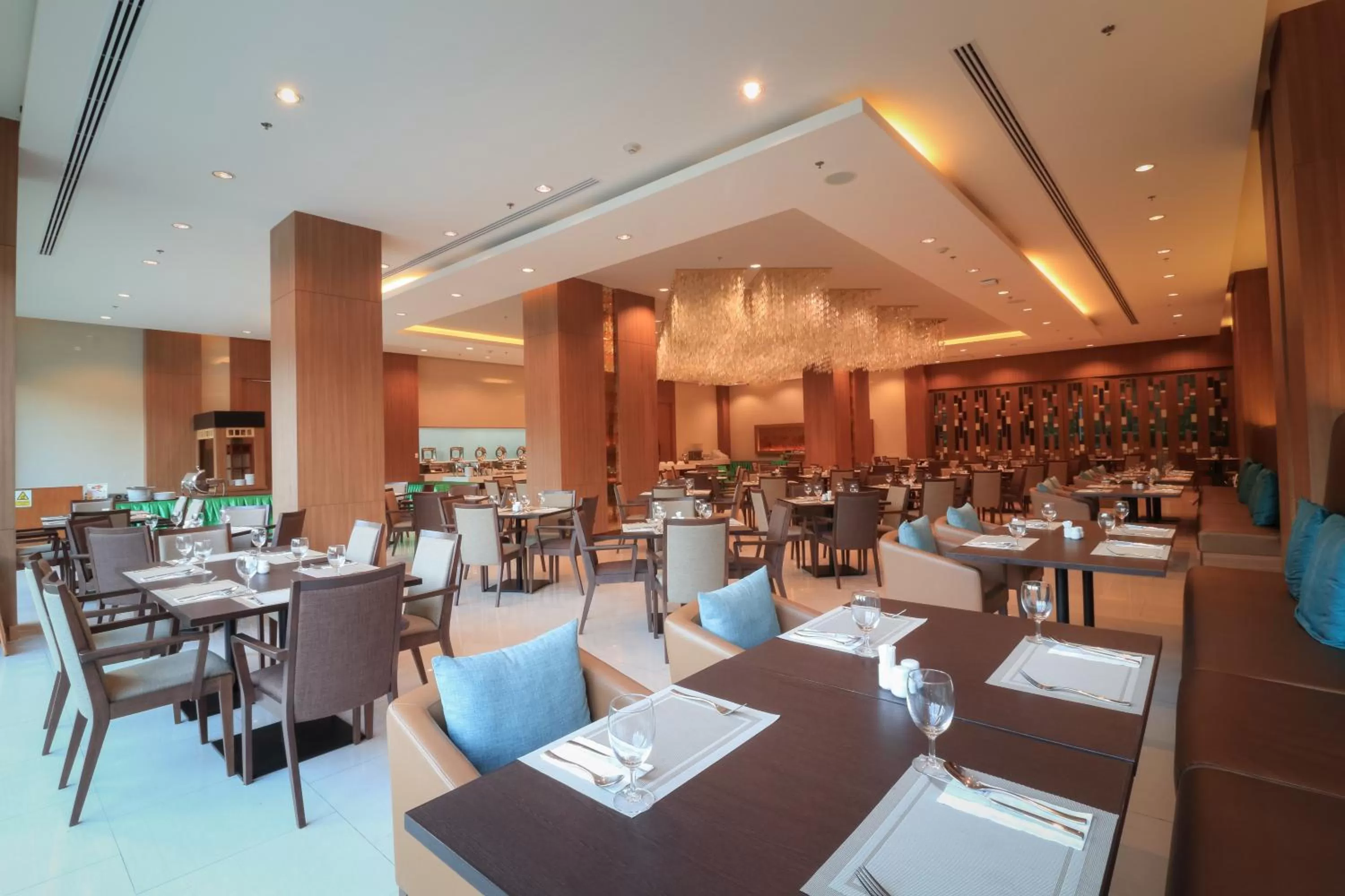 Restaurant/places to eat in Grand Fortune Hotel Nakhon Si Thammarat