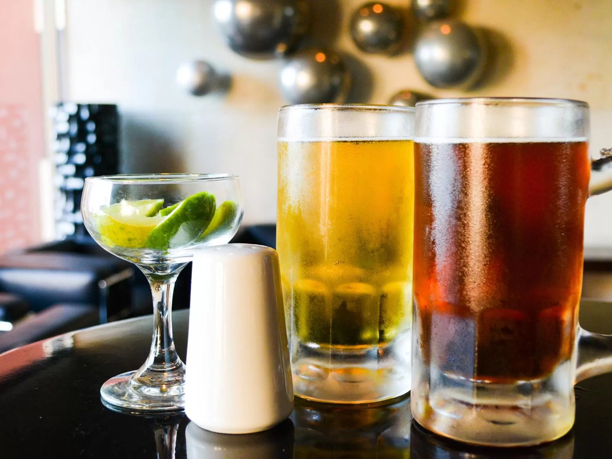 Lounge or bar in Hotel Coral & Marina