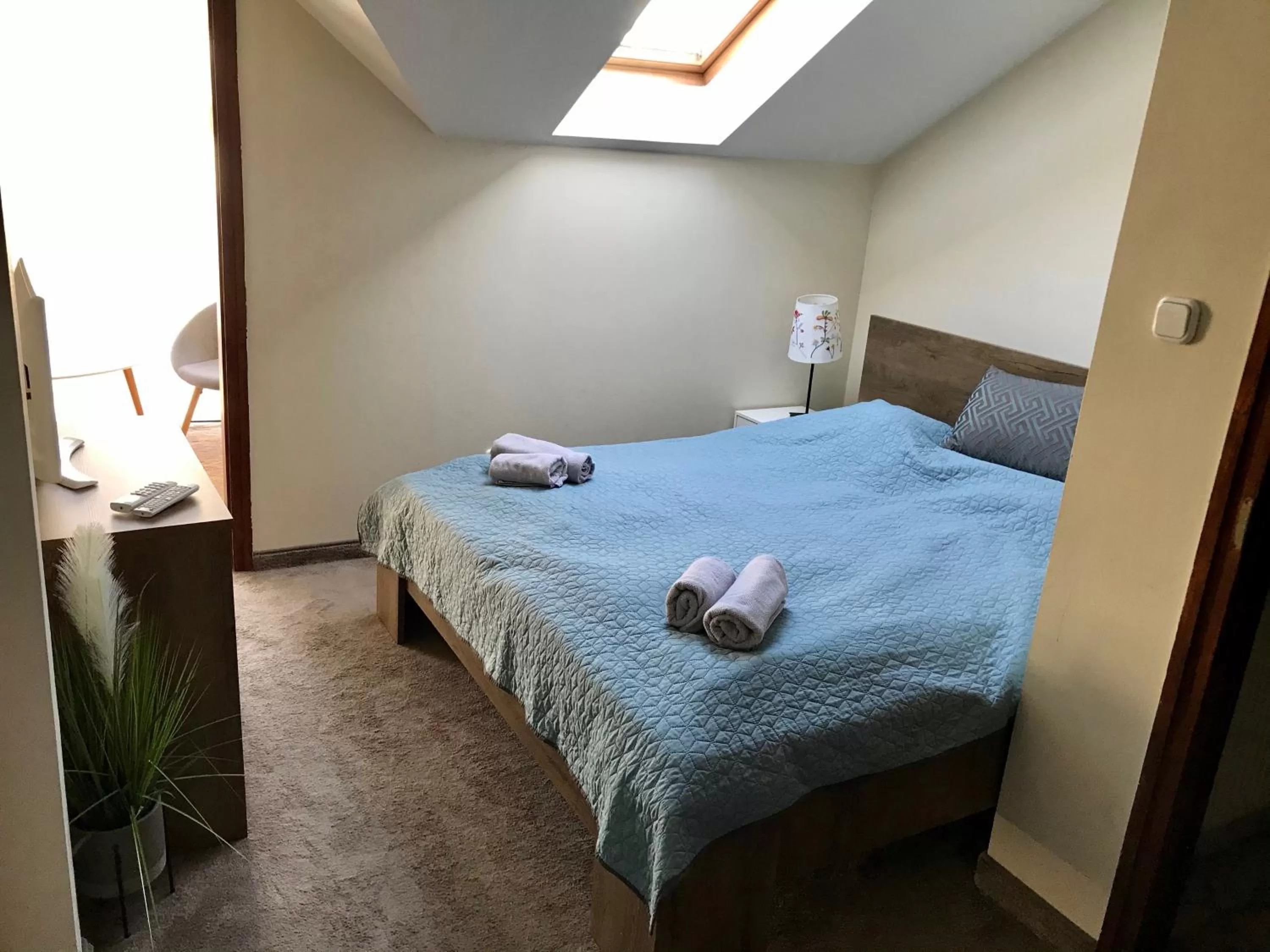 Bed in Sempre Étterem És Panzió