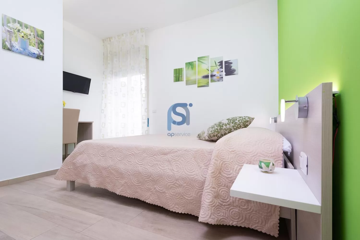 Bedroom, Bed in B&B Panorama - Self Check in