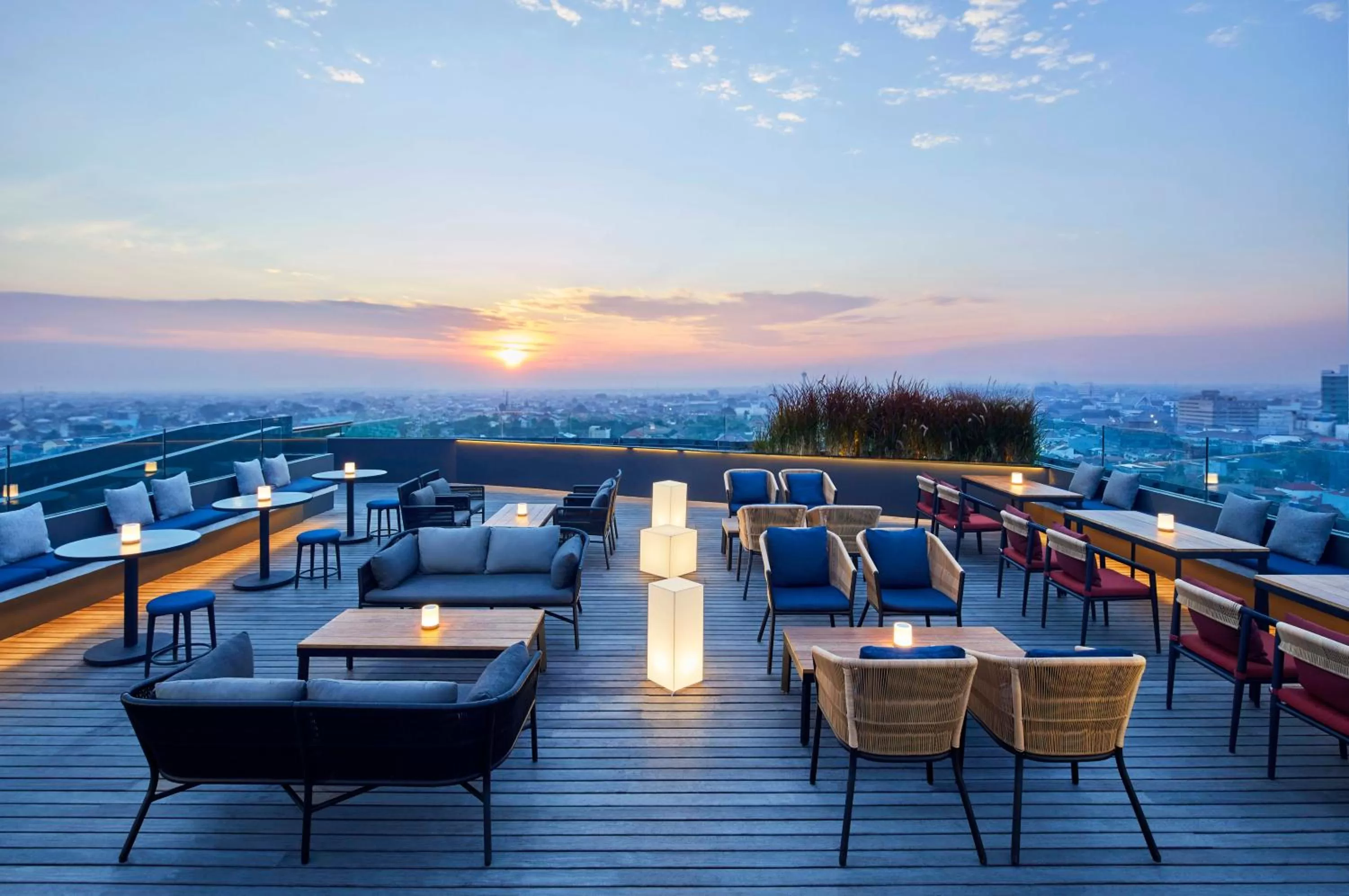 Sunset in ARTOTEL Gajahmada Semarang