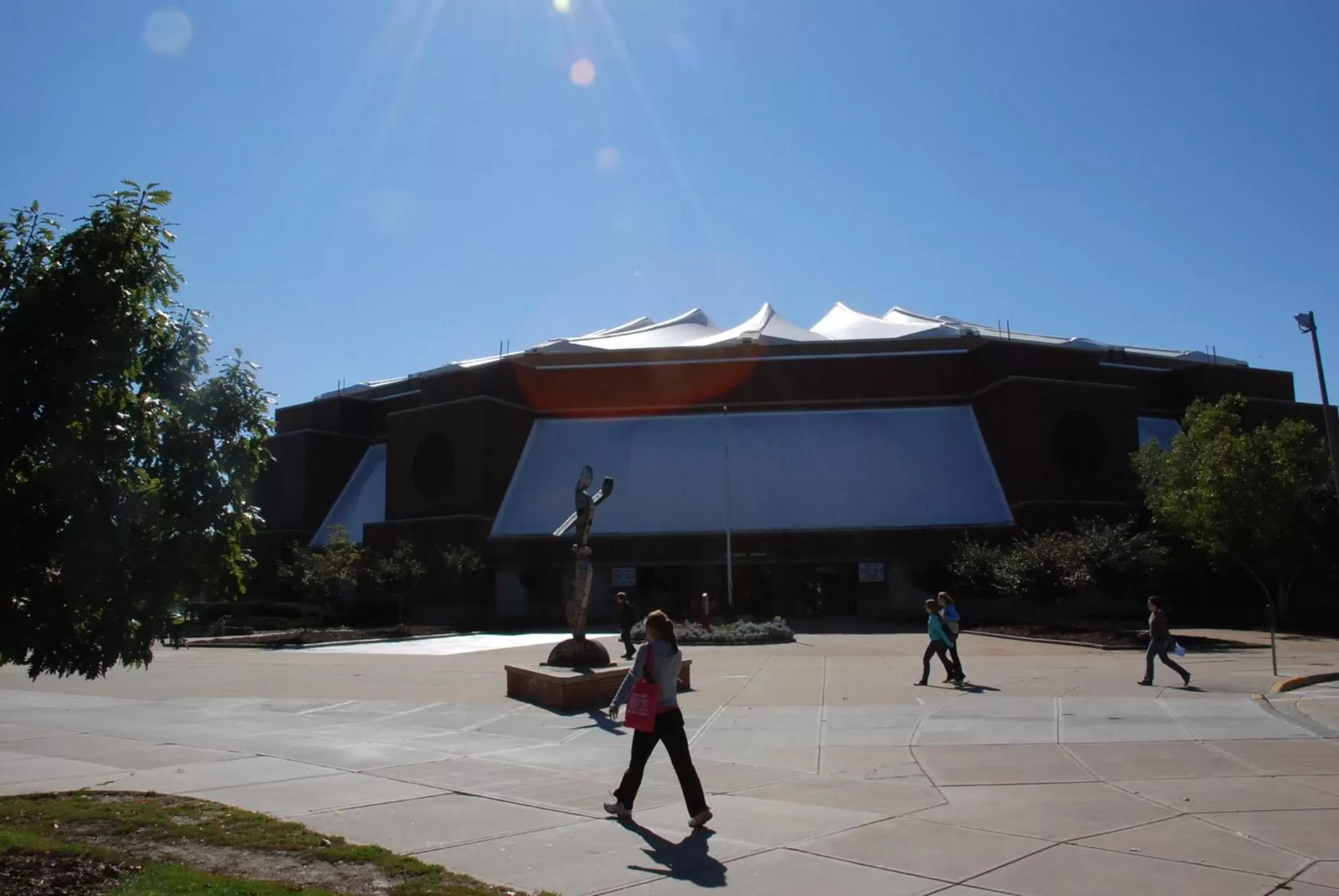 Lobby or reception in Holiday Inn Express Hotel & Suites Bloomington-Normal University Area by IHG