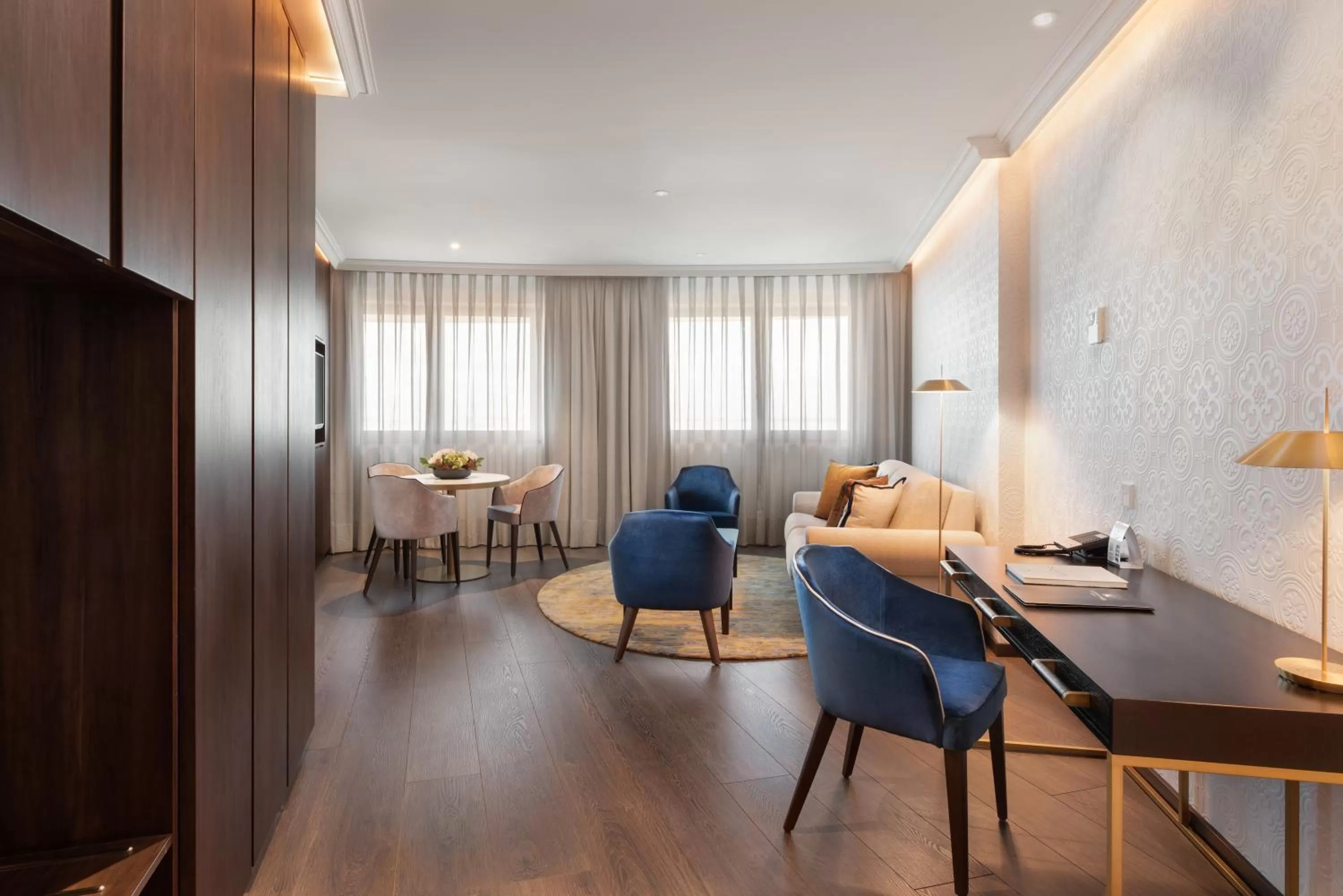 Living room in Eurostars Universal Lisboa