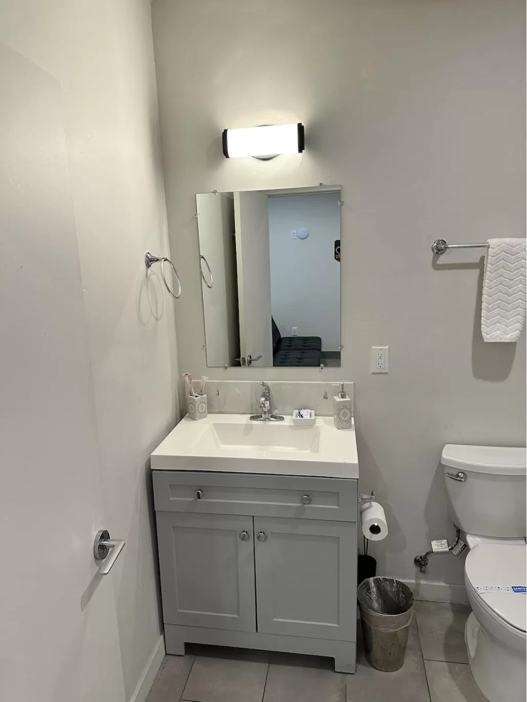 Bathroom in Studio with Private Entrance next to Balboa Park