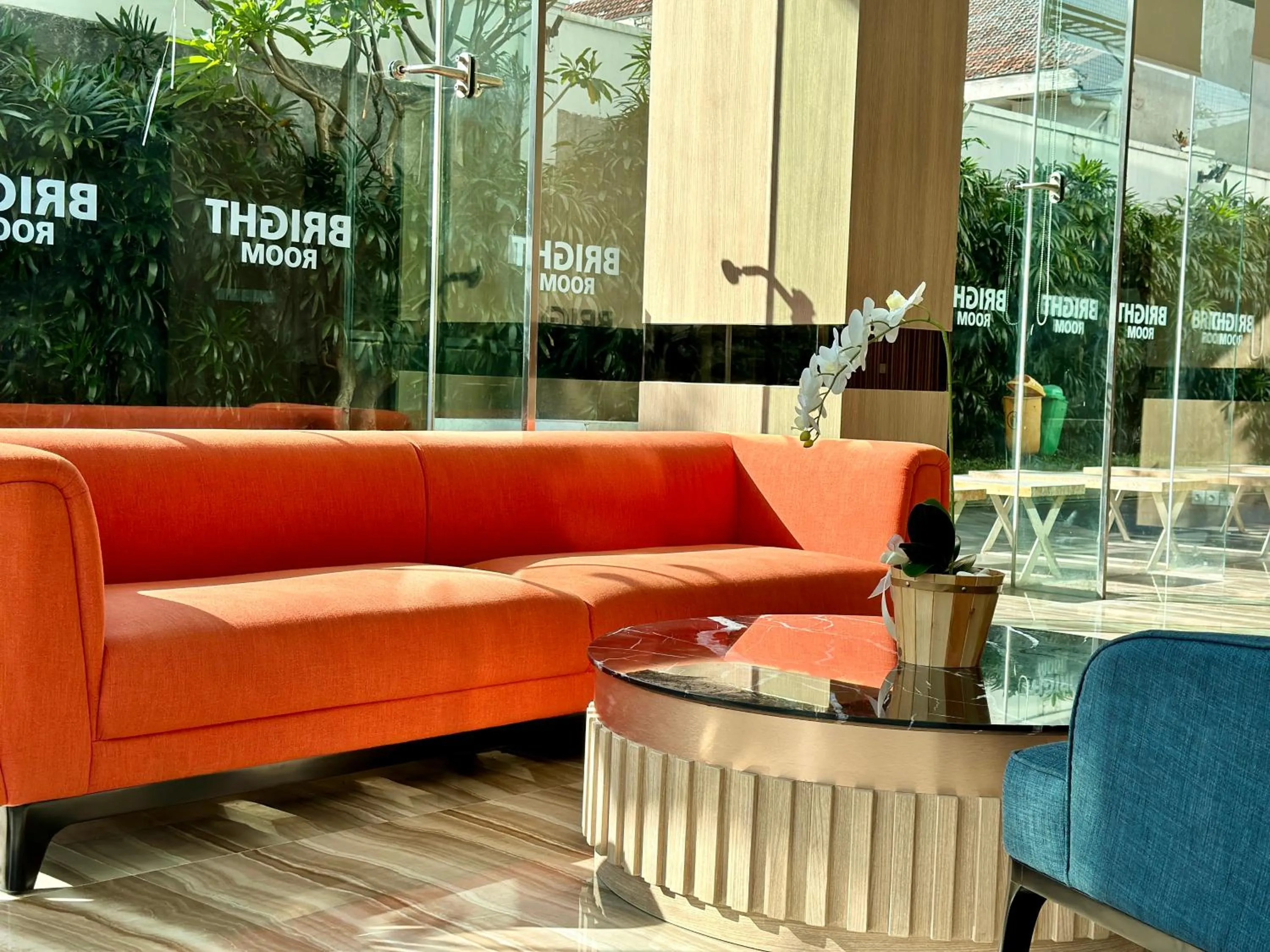 Lobby or reception in HARRIS Hotel & Conventions Gubeng