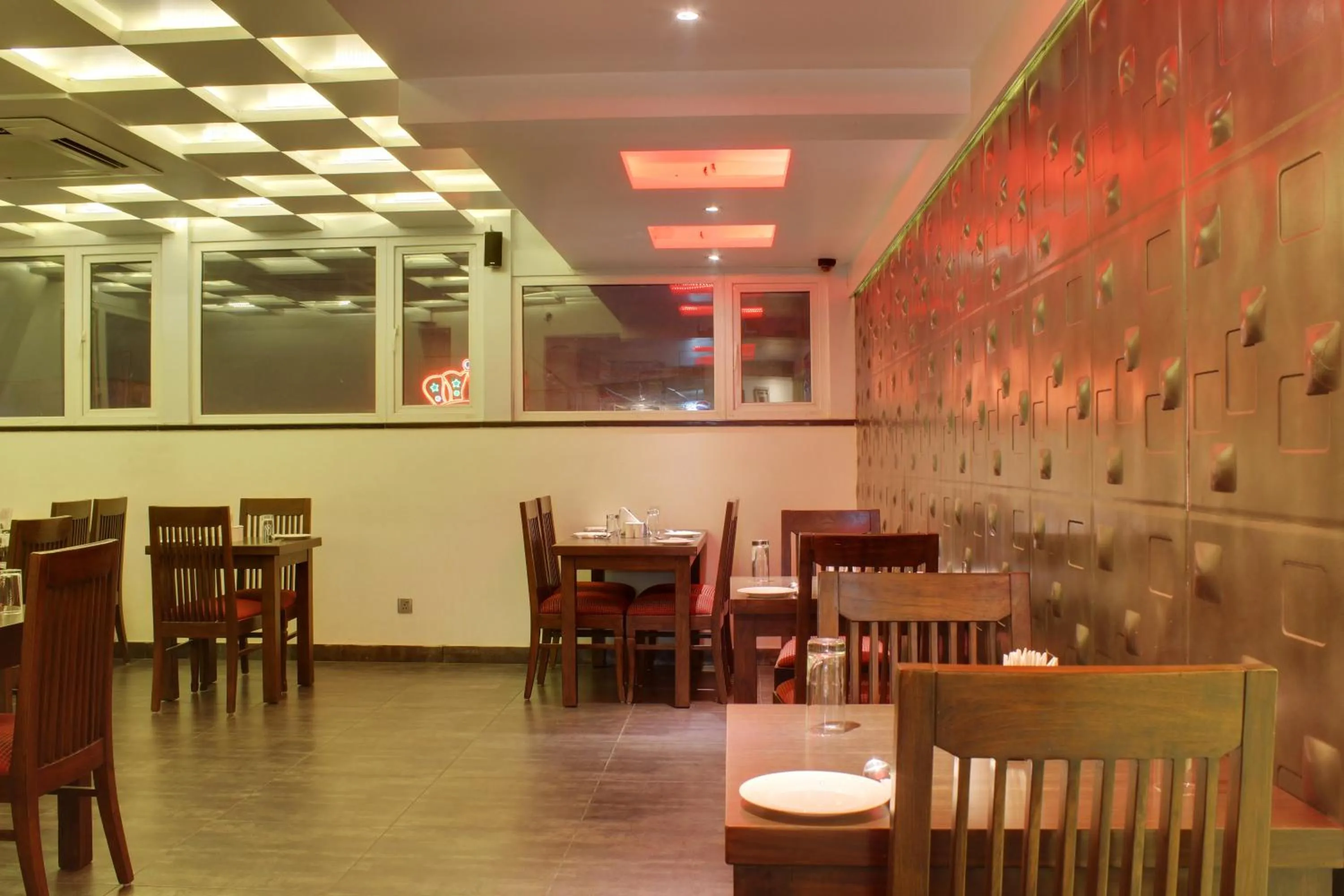 Restaurant/places to eat in Hotel Grand Godwin - Near New Delhi Railway Station - Paharganj