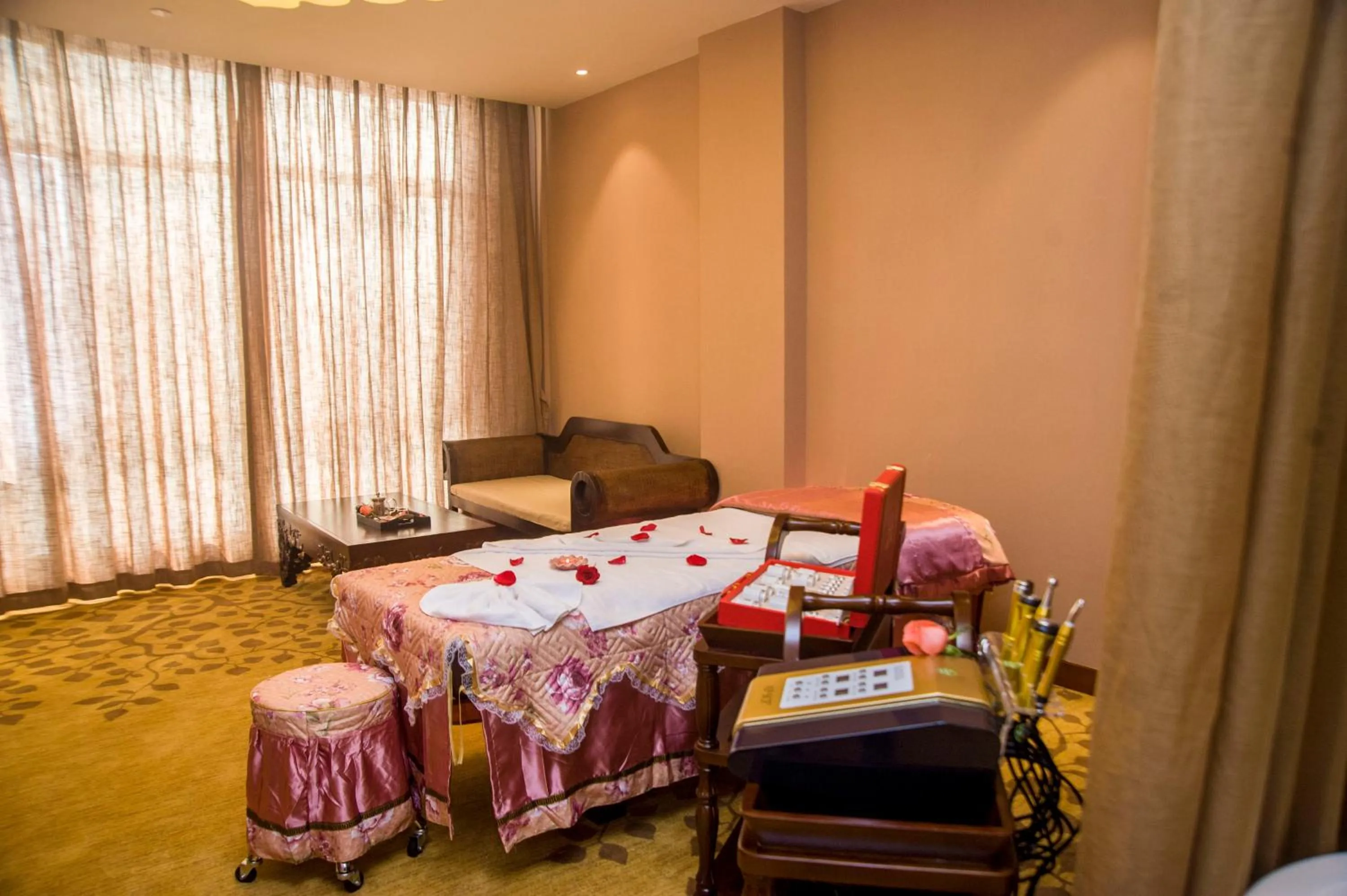 Spa and wellness centre/facilities, Bed in Rongjiang Hotel
