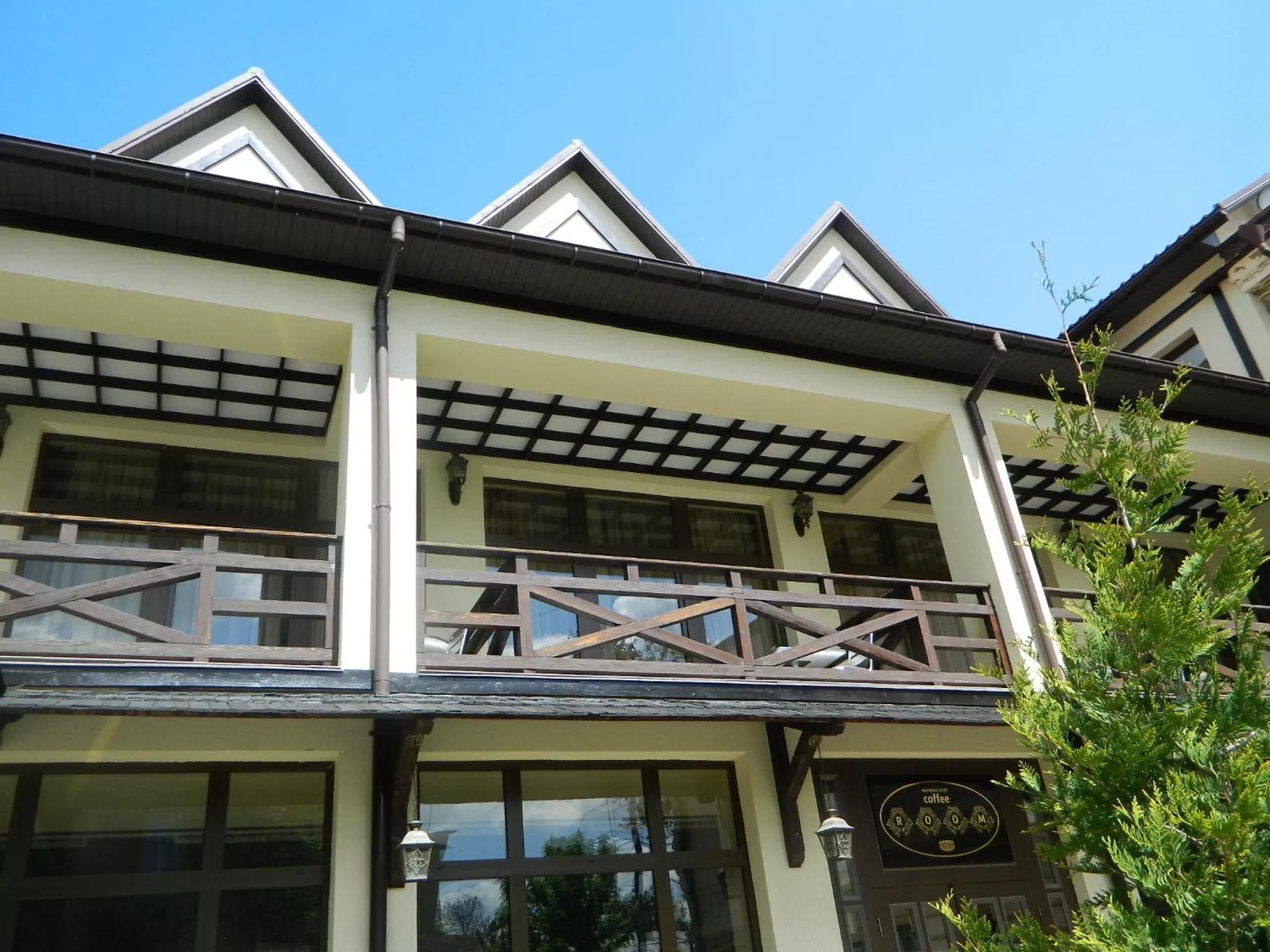 Facade/entrance in Georg Palace Hotel