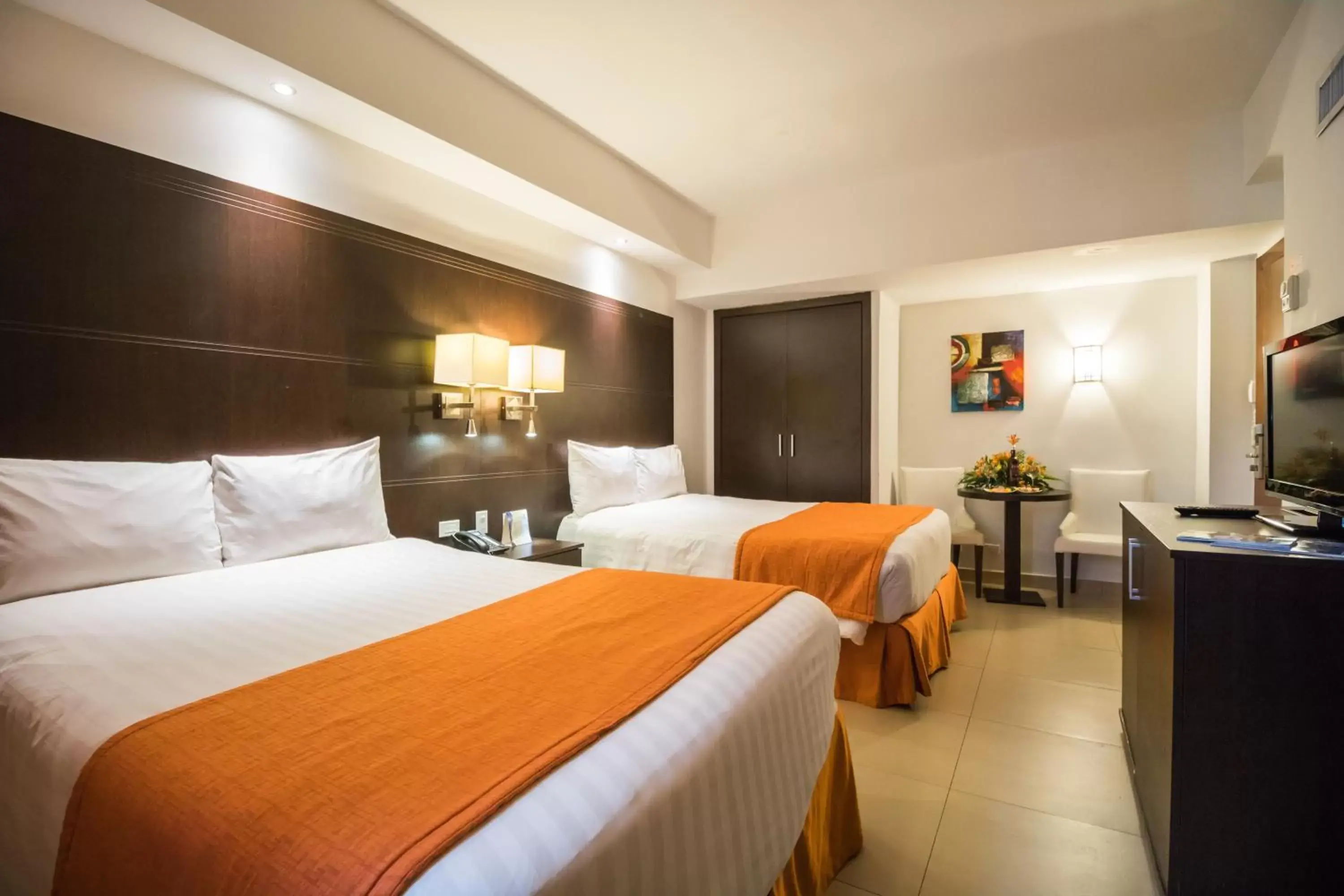 Deluxe Double Room in Hotel Faranda Express Soloy and Casino, a member of Radisson Individuals Deluxe Double Room in Hotel Faranda Express Soloy and Casino, a member of Radisson Individuals