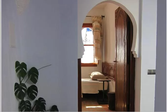 Decorative detail, Bed in Hôtel Ras El Maa