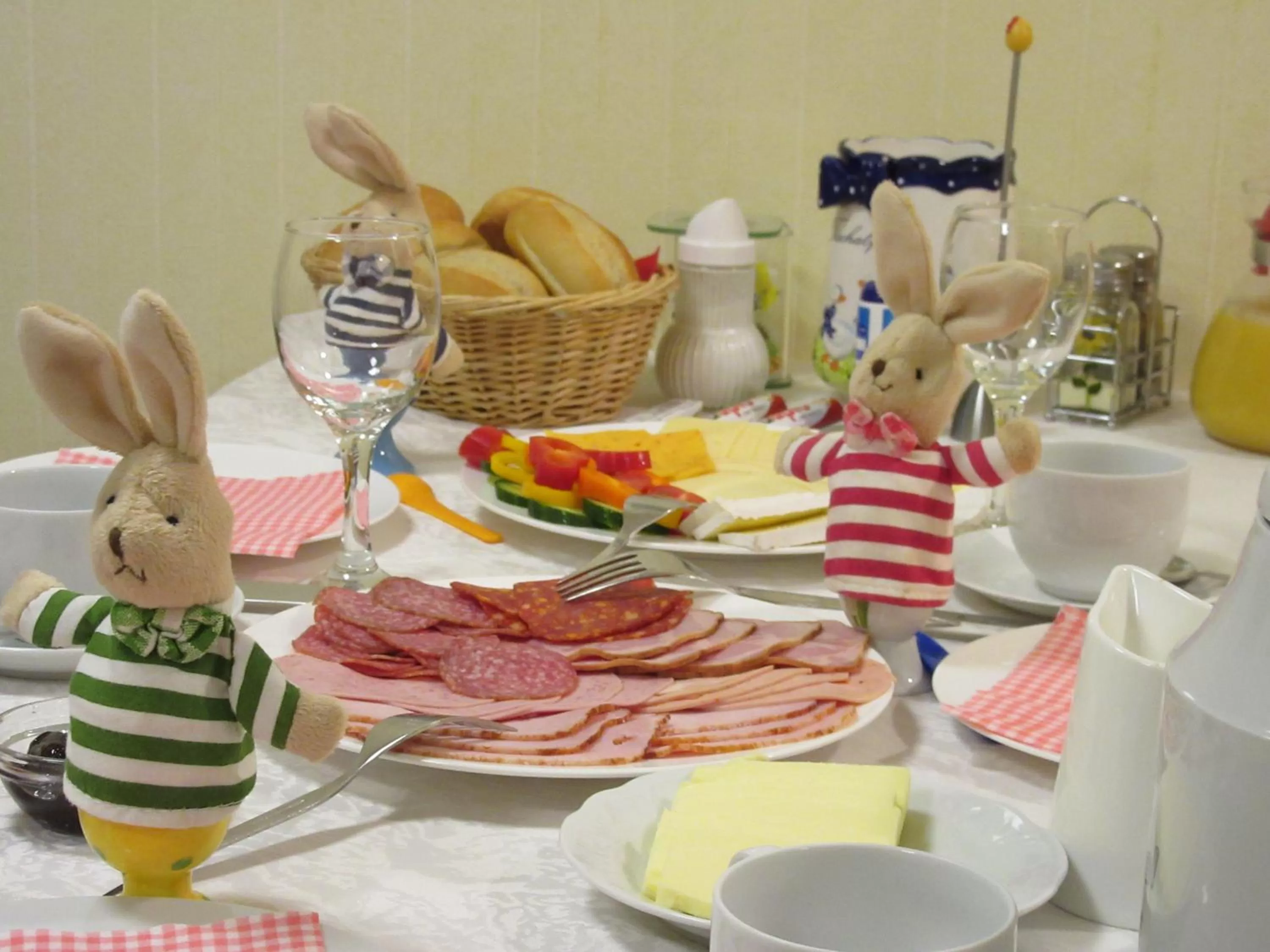 Breakfast in Hotel Haus Orchideental Jena